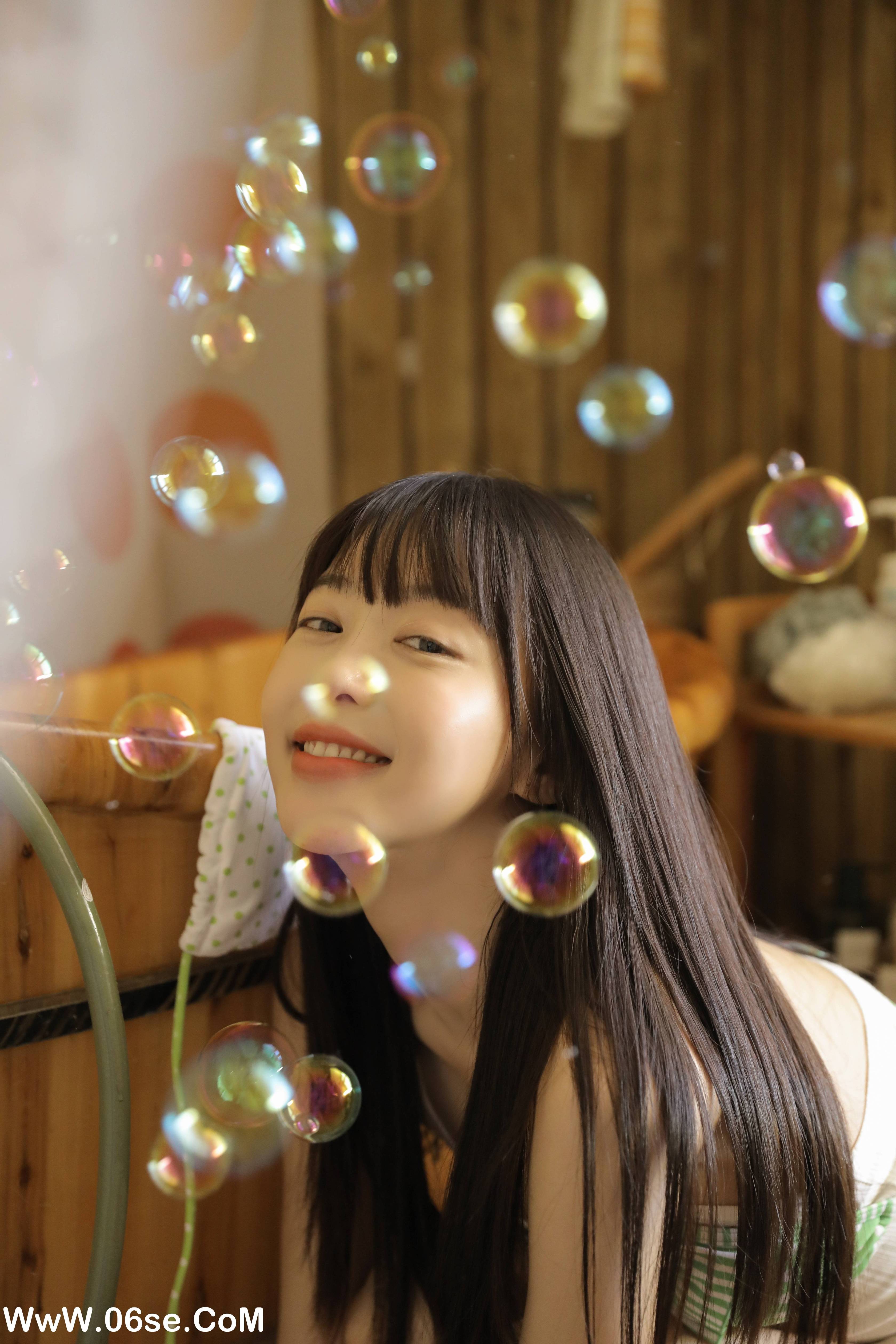 图片[31]-[YITUYU艺图语]2022.08.14 一起过夏天 ss_田爽[43+1P／406MB]-六色网