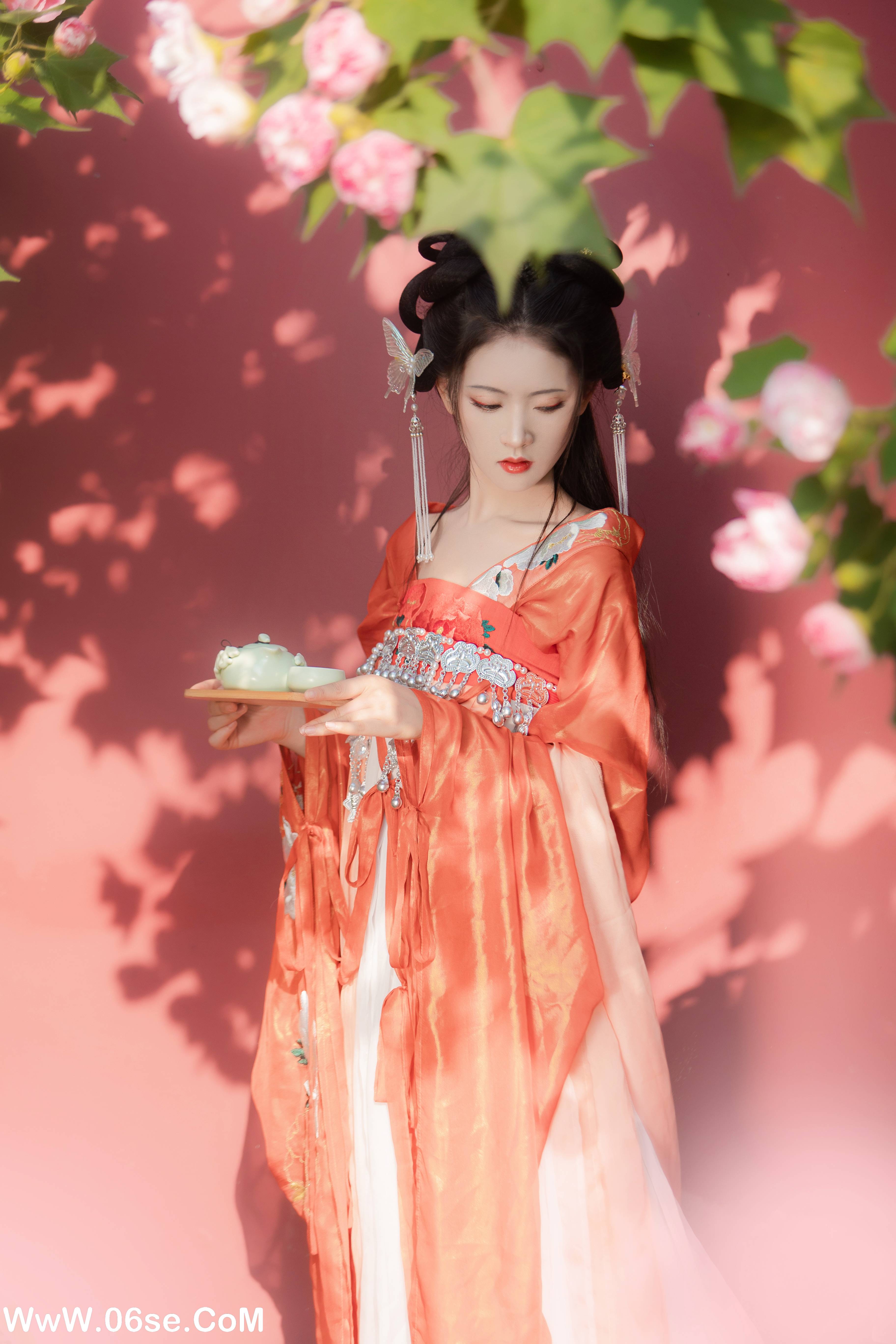 图片[25]-[YITUYU艺图语]2022.11.04 似是故人来 -林秋奈[34+1P／380MB]-六色网