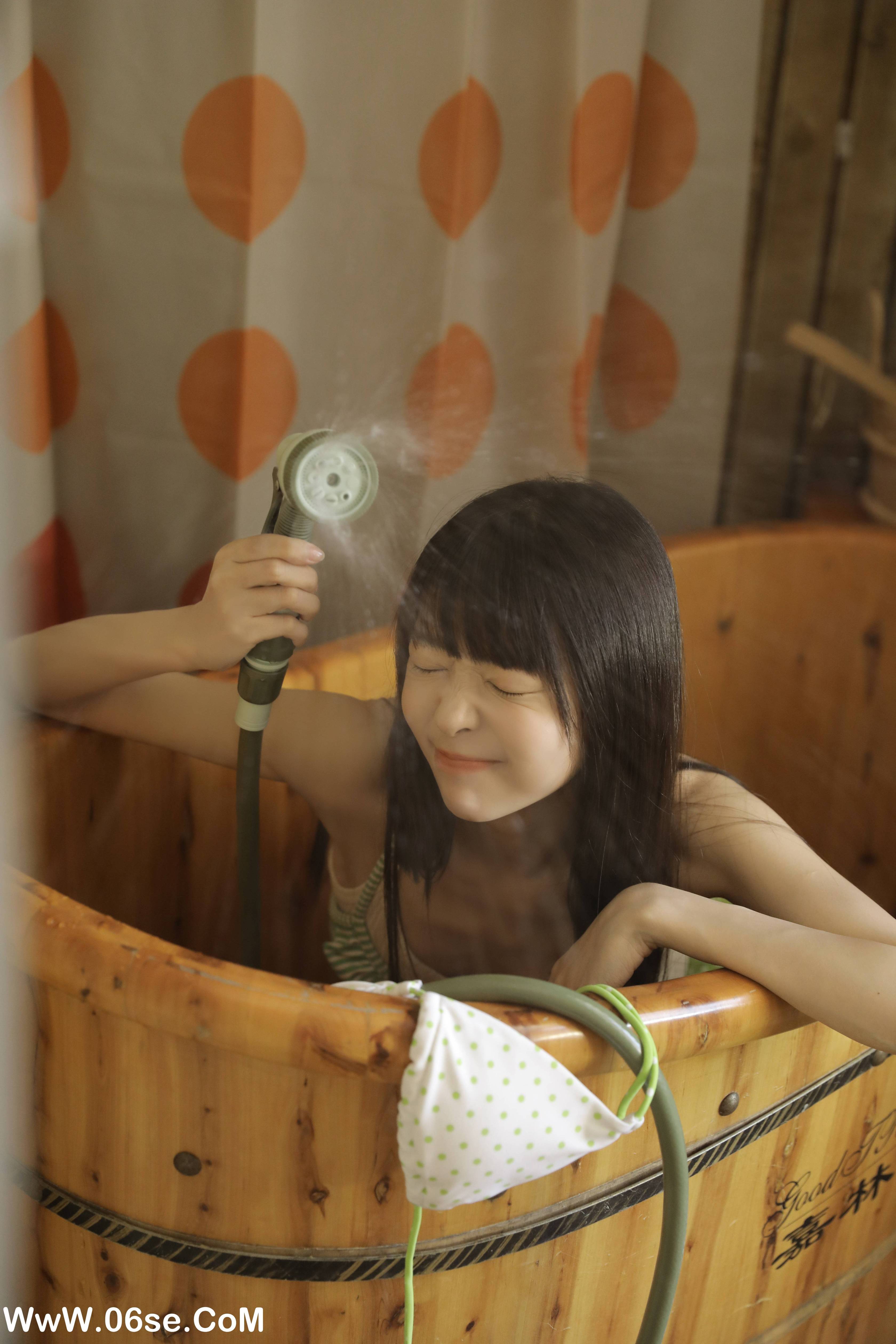 图片[14]-[YITUYU艺图语]2022.08.14 一起过夏天 ss_田爽[43+1P／406MB]-六色网