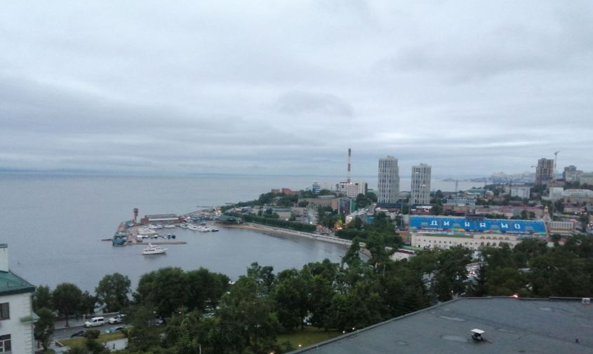 Владивосток благовещенск. Владивосток. Владивосток в ноябре. Благовещенск. Амурская 14 Владивосток.