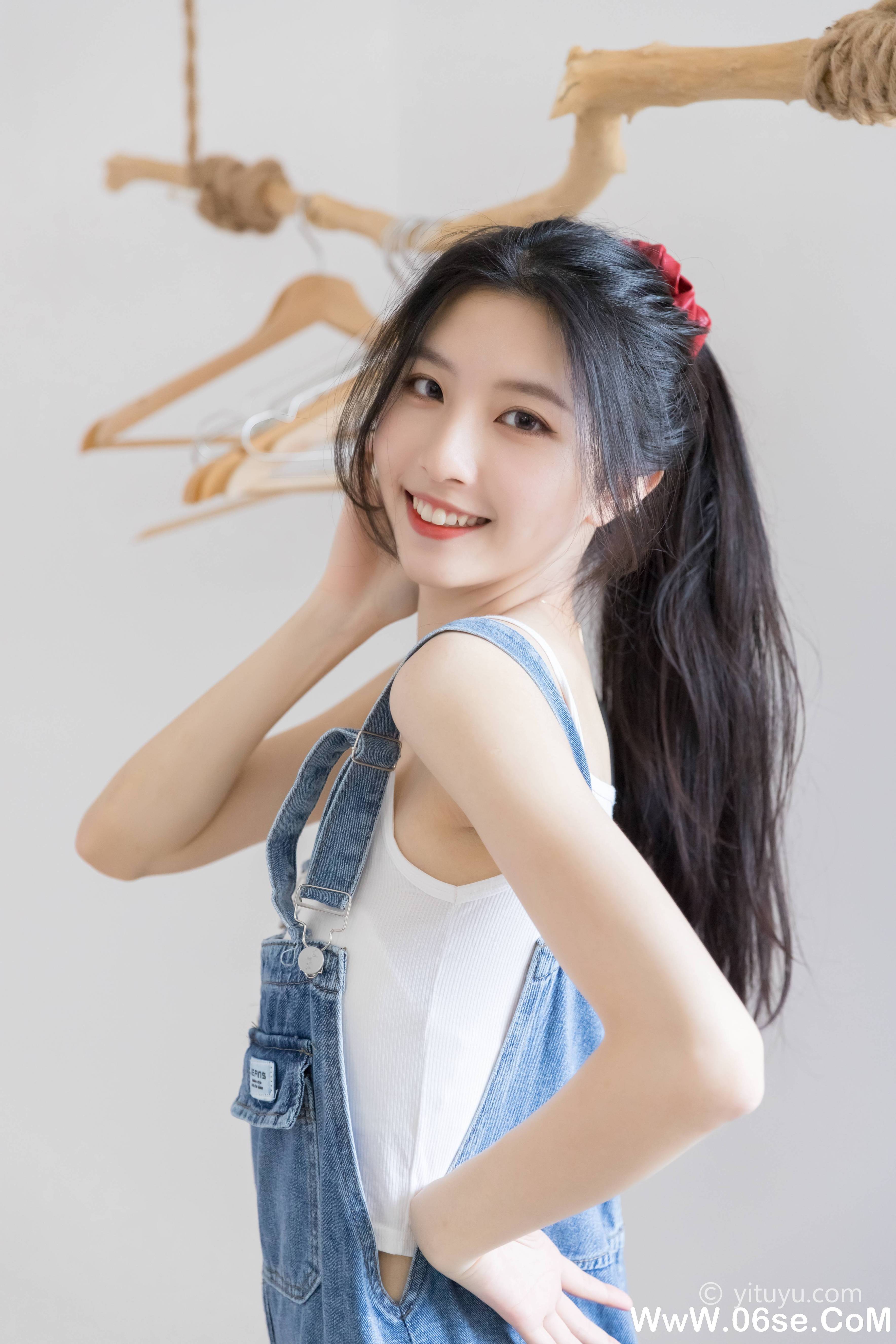 图片[14]-[YITUYU艺图语]2021.04.21 蓝色牛仔裤 小铟[24+1P／293MB]-六色网