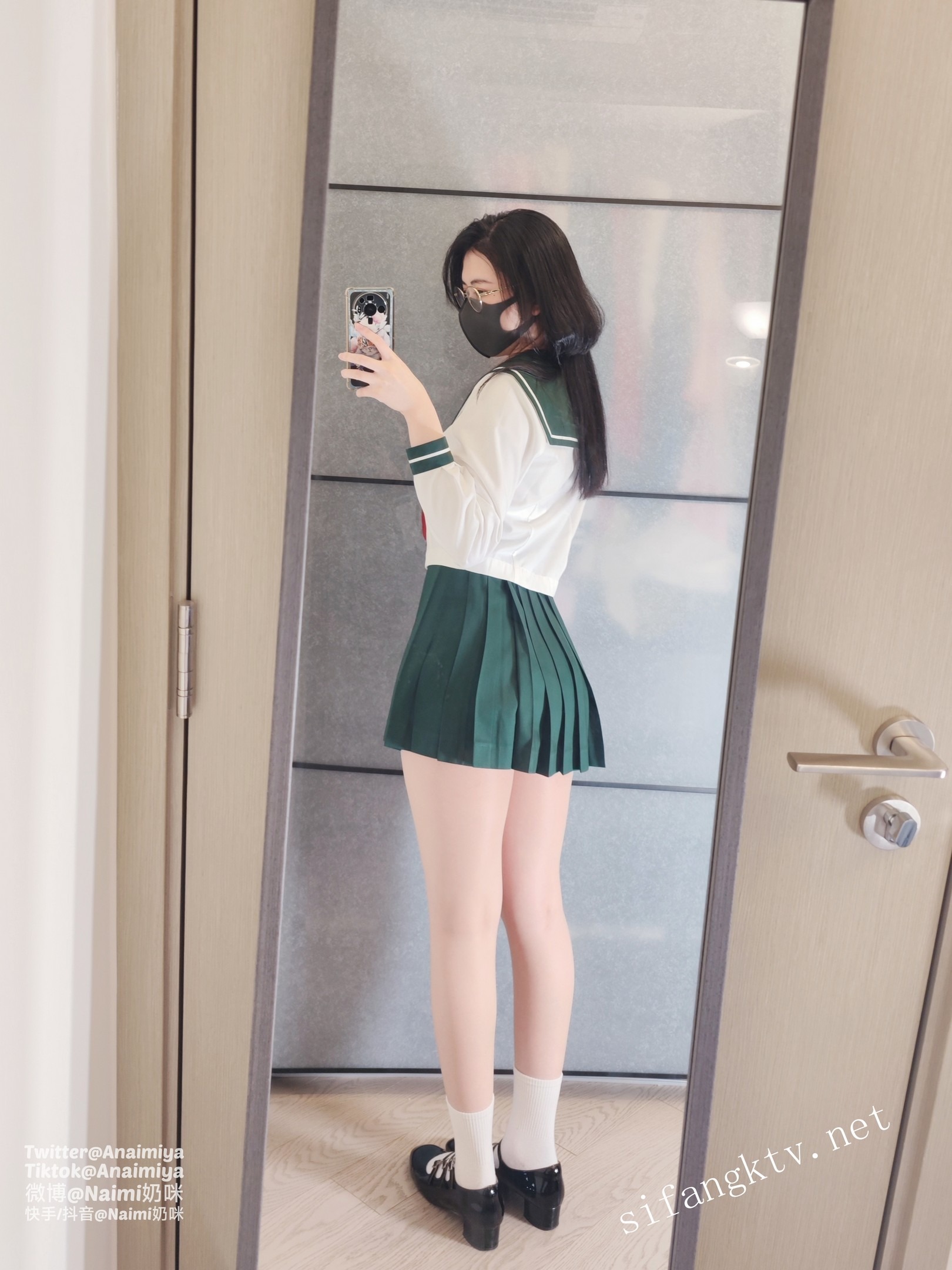 奶咪 戈薇学生服 6