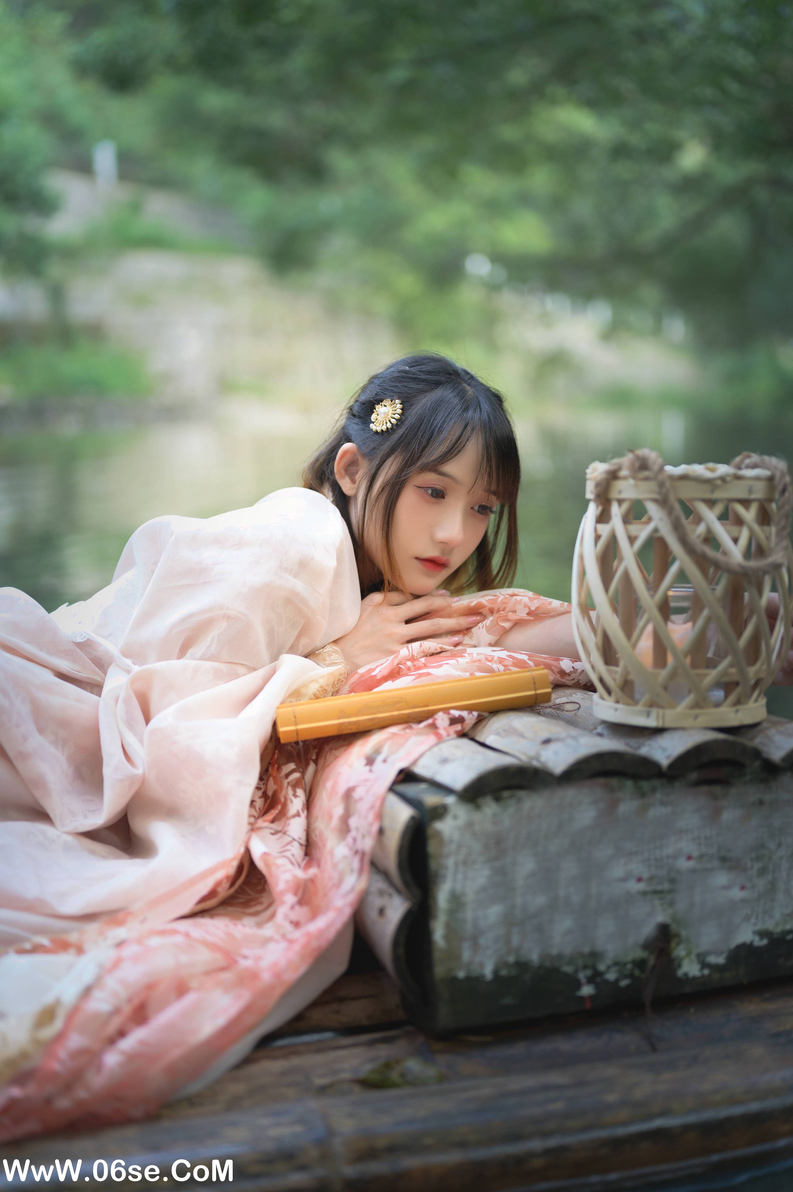 图片[19]-[YITUYU艺图语]2022.07.09 烟雨江南 兔子Zzz不吃胡萝卜[26+1P／273MB]-六色网