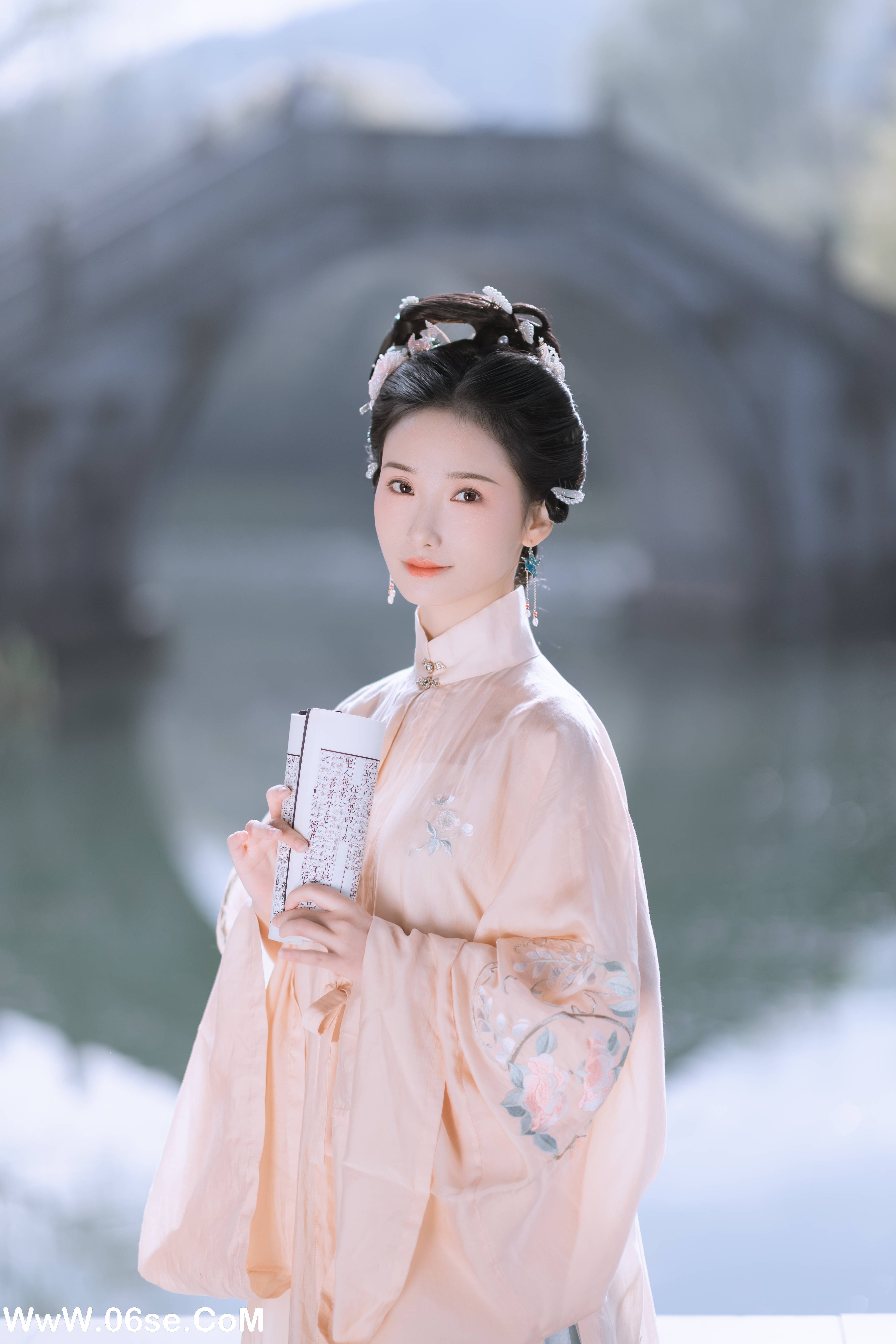 图片[18]-[YITUYU艺图语]2022.06.15 故园春晓 眸小妖[43P-320.94MB]-六色网
