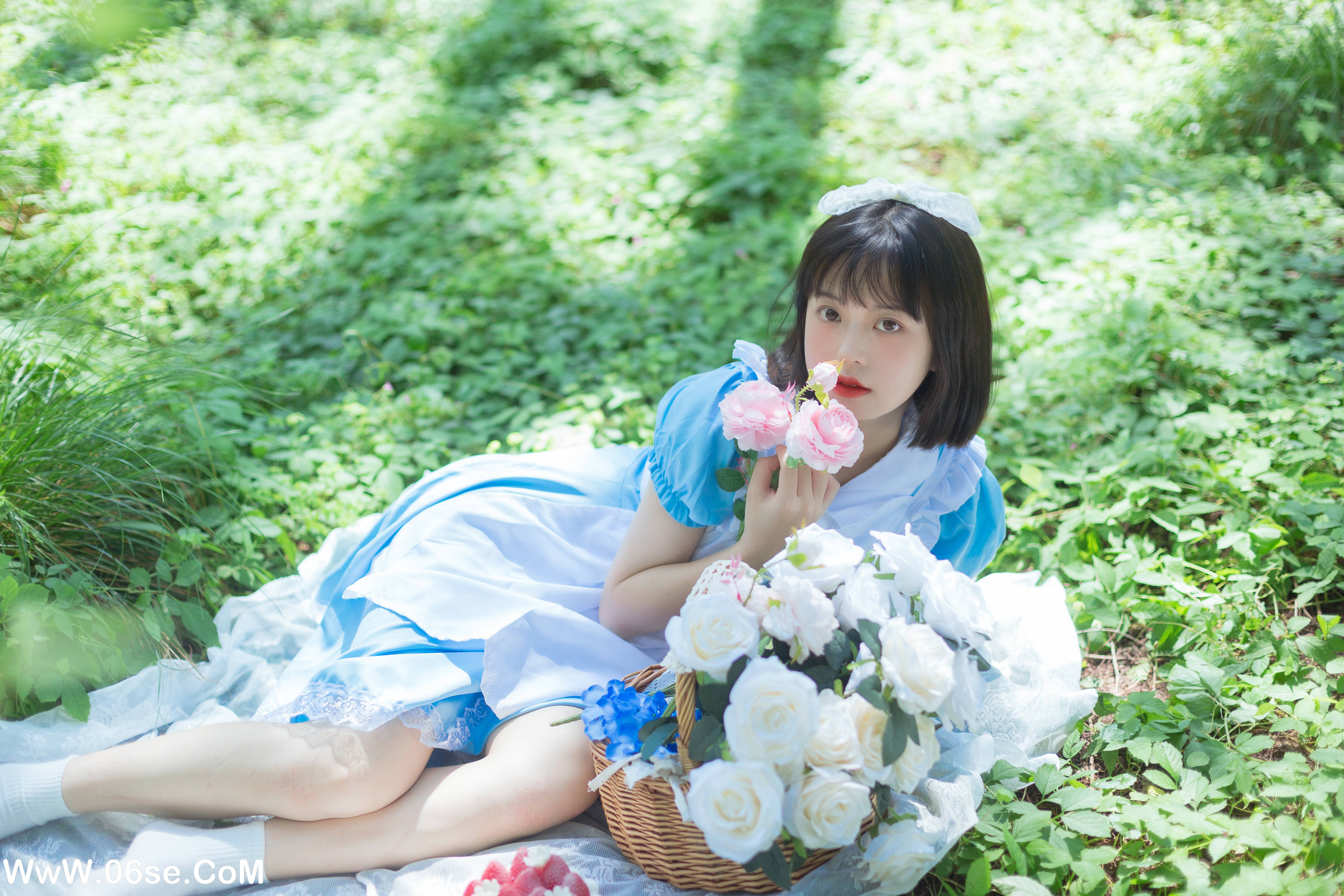 图片[5]-[YITUYU艺图语]2022.08.05 雏菊和草莓 哈吉麻花[31+1P／260MB]-六色网