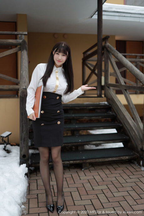 [Image: 8ed8b31febeb1c3376142.jpg]