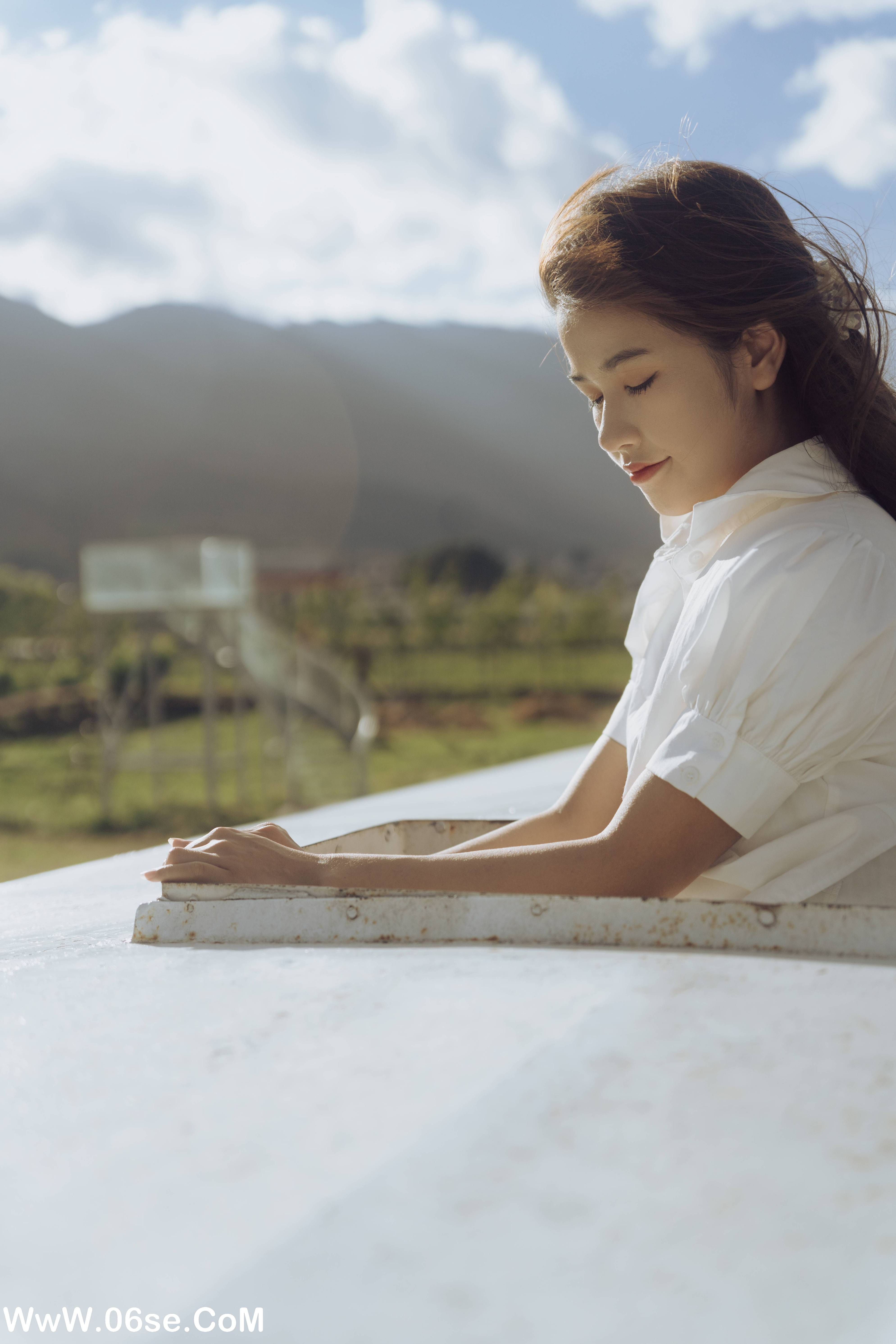 图片[36]-[YITUYU艺图语]2022.01.15 中巴车带我回家 落痣_[37+1P／630MB]-六色网