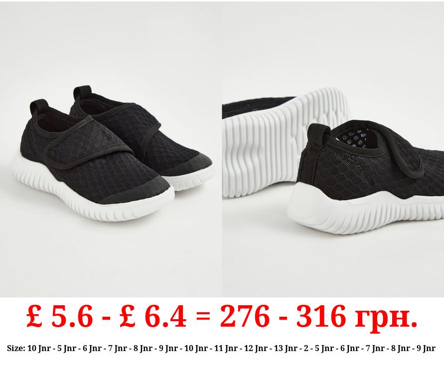 Black Sporty Aqua Shoes