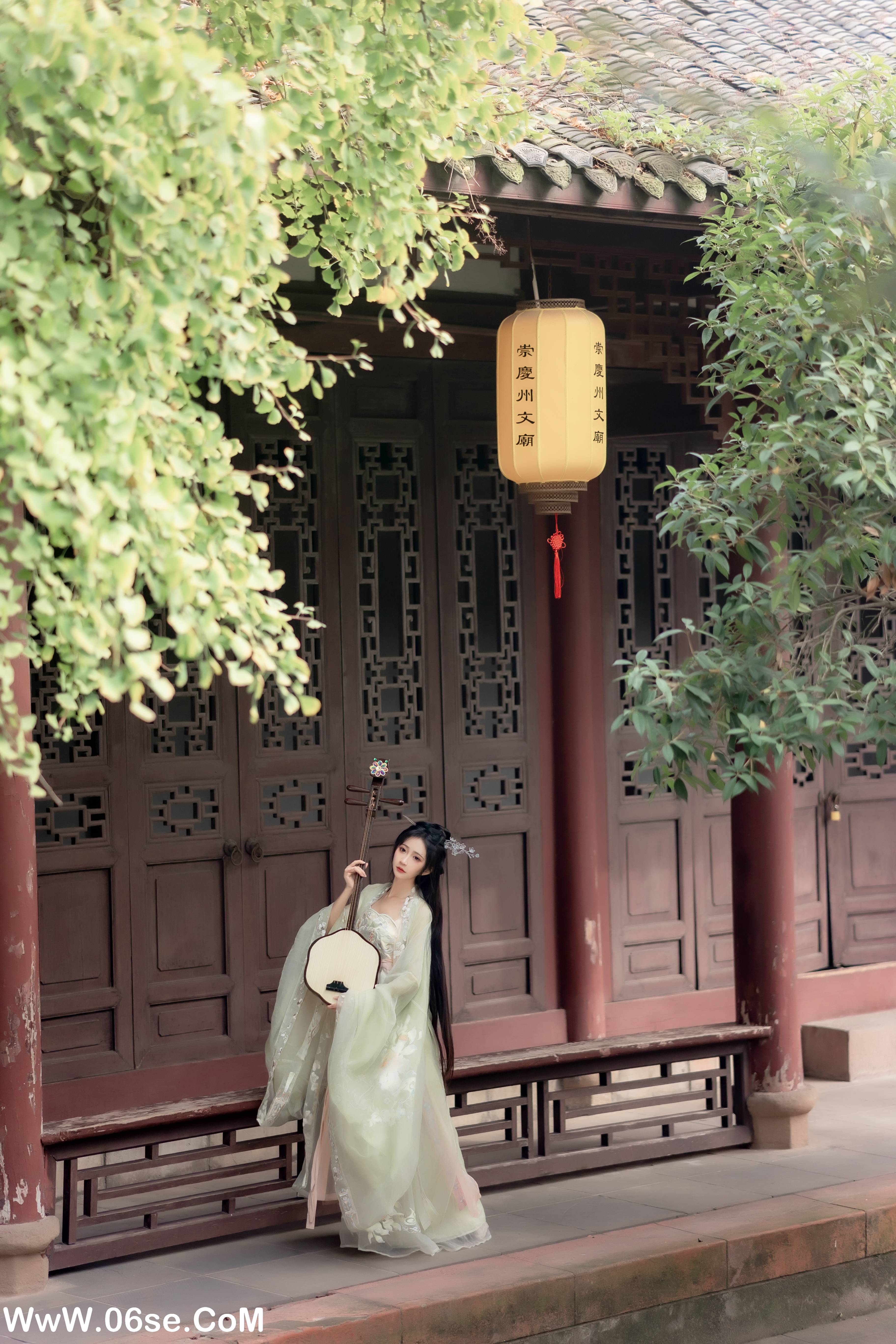 图片[24]-[YITUYU艺图语]2022.11.26 拒霜思 -绮罗生的小苏苏-[32+1P／249MB]-六色网