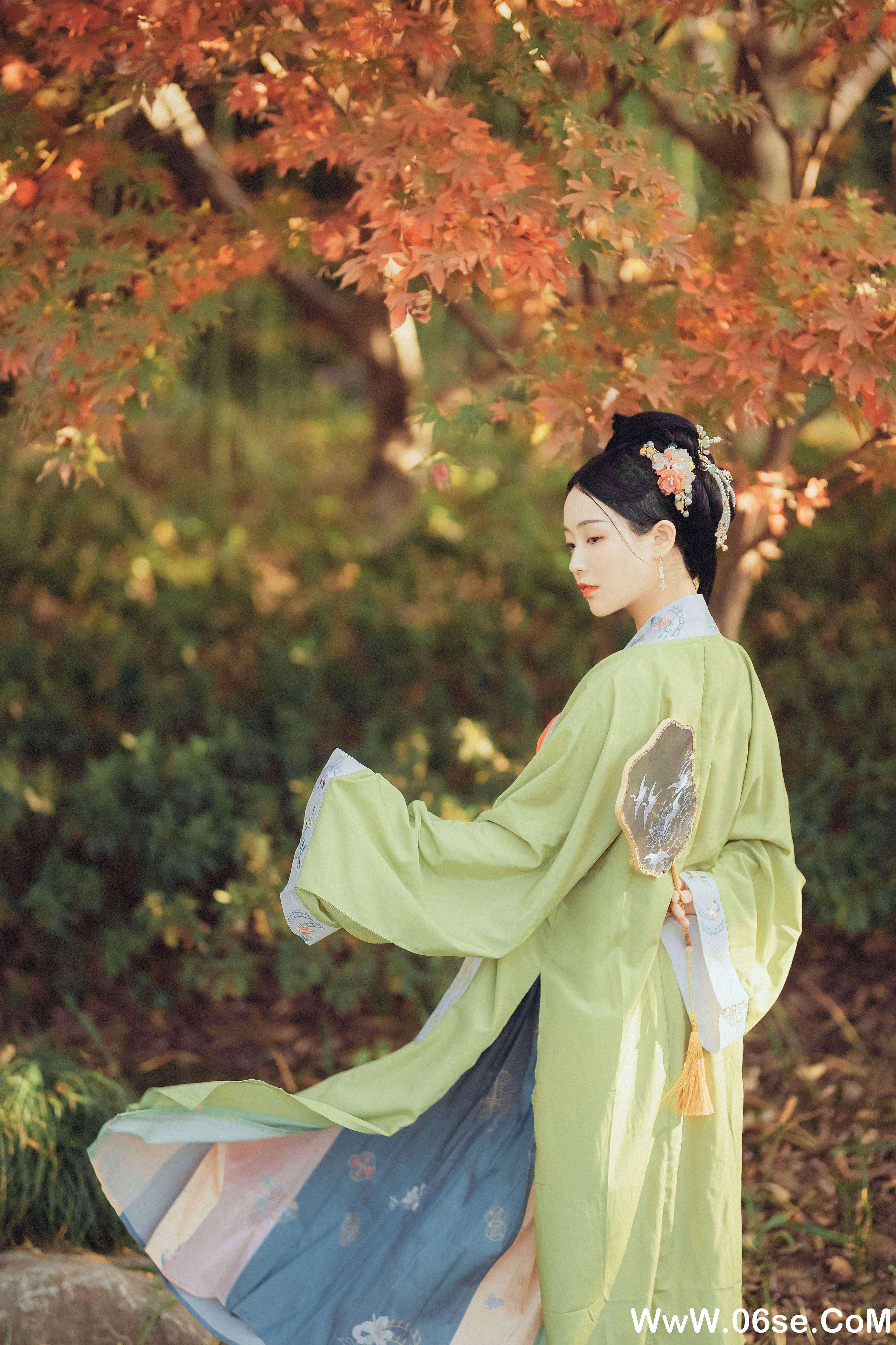 图片[19]-[YITUYU艺图语]2021.10.18 临江秋枫 Seven[36+1P／774MB]-六色网