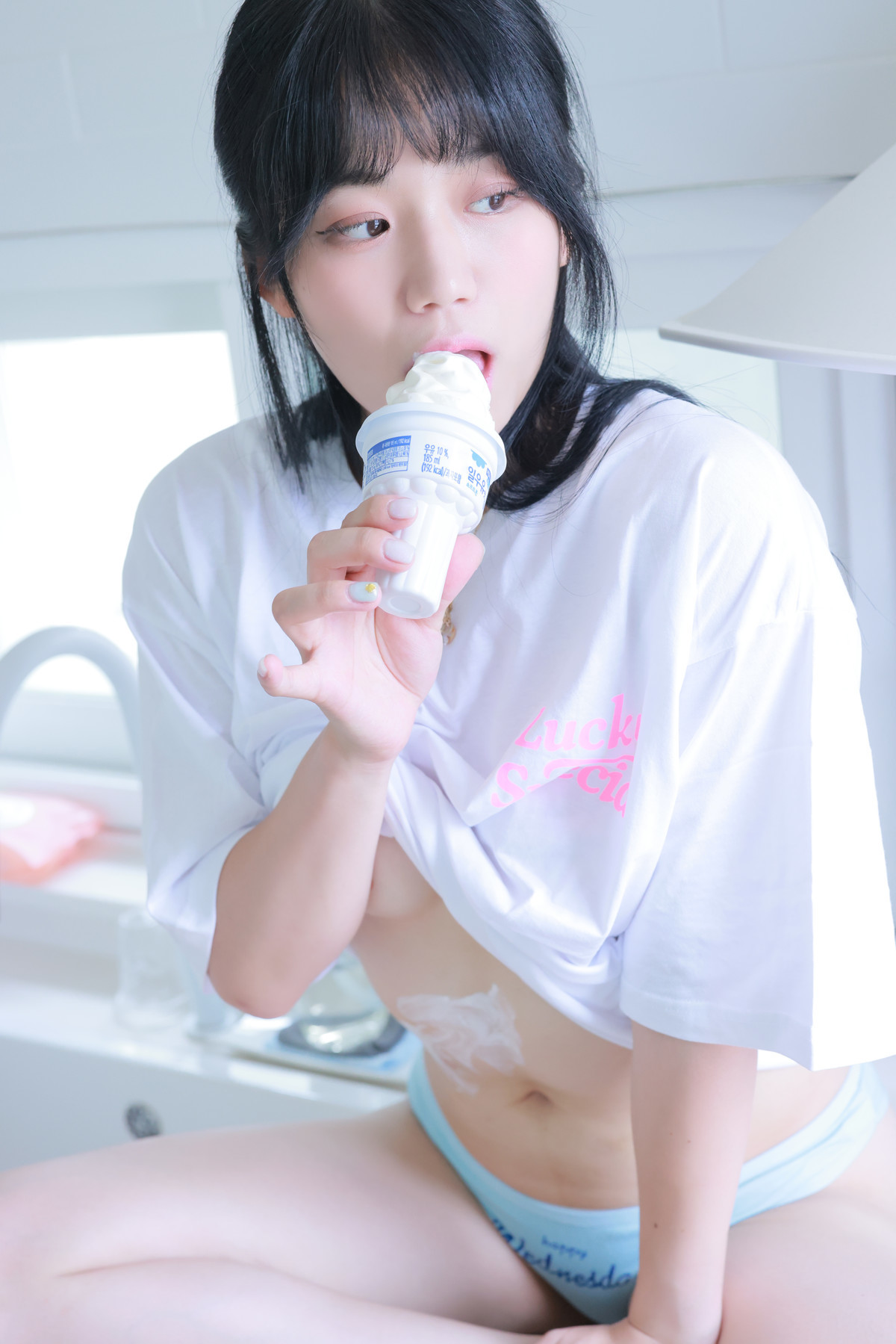 Yui 유이, [SWEETBOX] CREAM Set.02 29