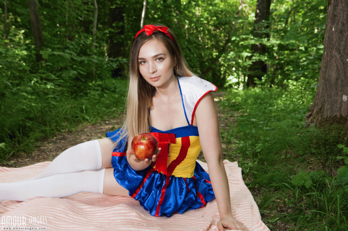 [Image: 8f1429eb7974c2c05ed5a.jpg]