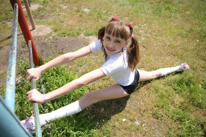 [Image: 8f2843cc4e728b5841d60.jpg]