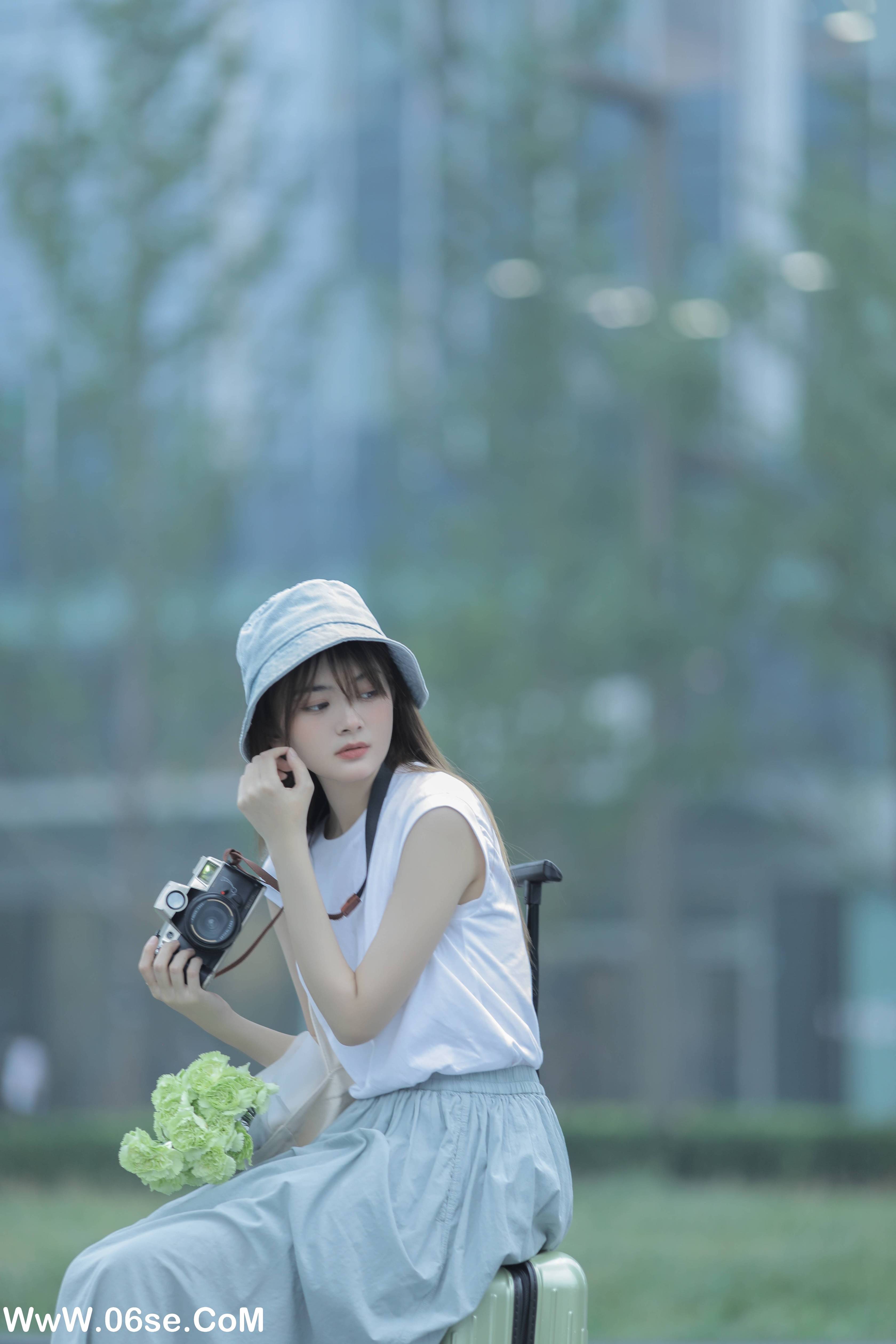 图片[28]-[YITUYU艺图语]2022.08.20 夏至已至 何静璇儿[27+1P／269MB]-六色网