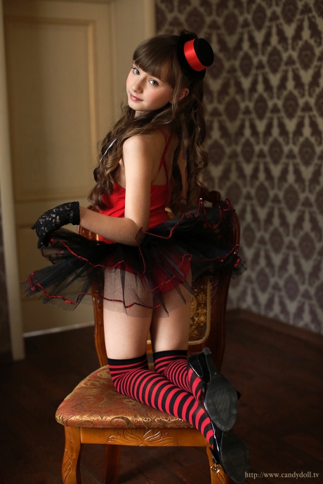 [Image: 8f4497b3ba88f30c64d3d.jpg]