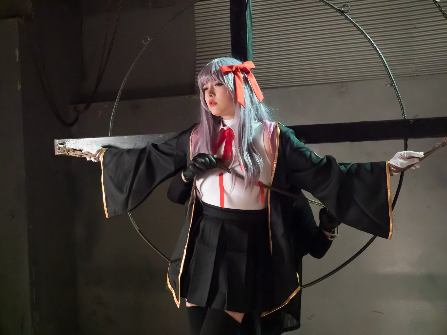 あなたが好きなのは？ダークな世界観で緊縛されている少女 31