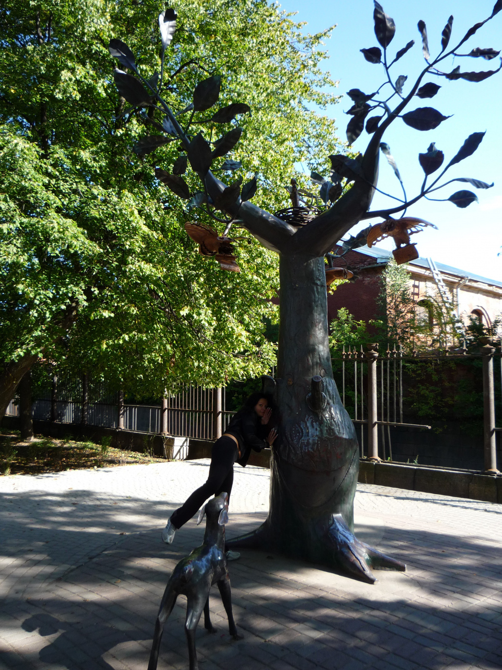 [Image: 8fbe1a90c1b287d4a817b.jpg]