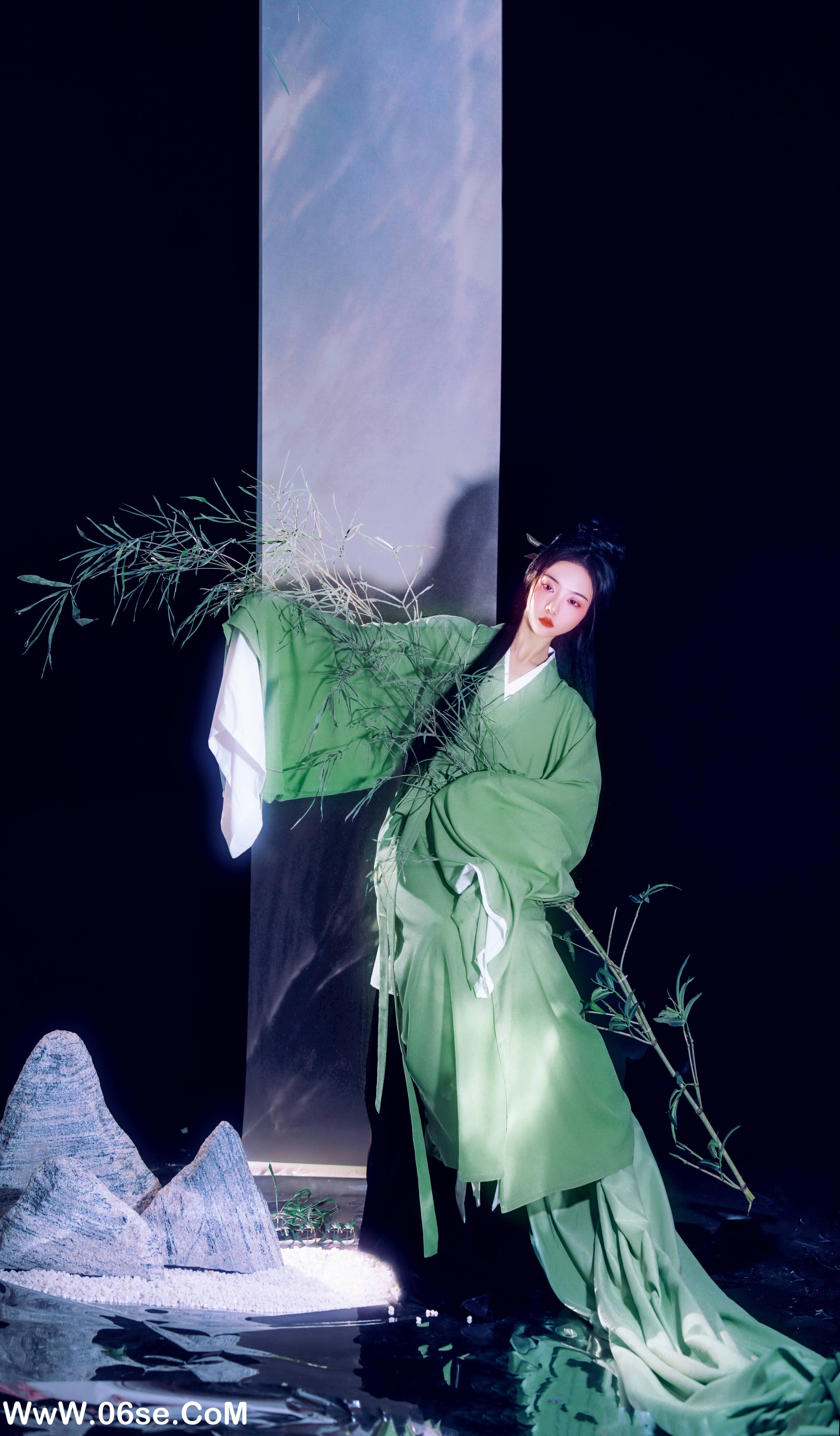 图片[3]-[YITUYU艺图语]2022.11.14 竹子拟人 顾小抽[19+1P／277MB]-六色网