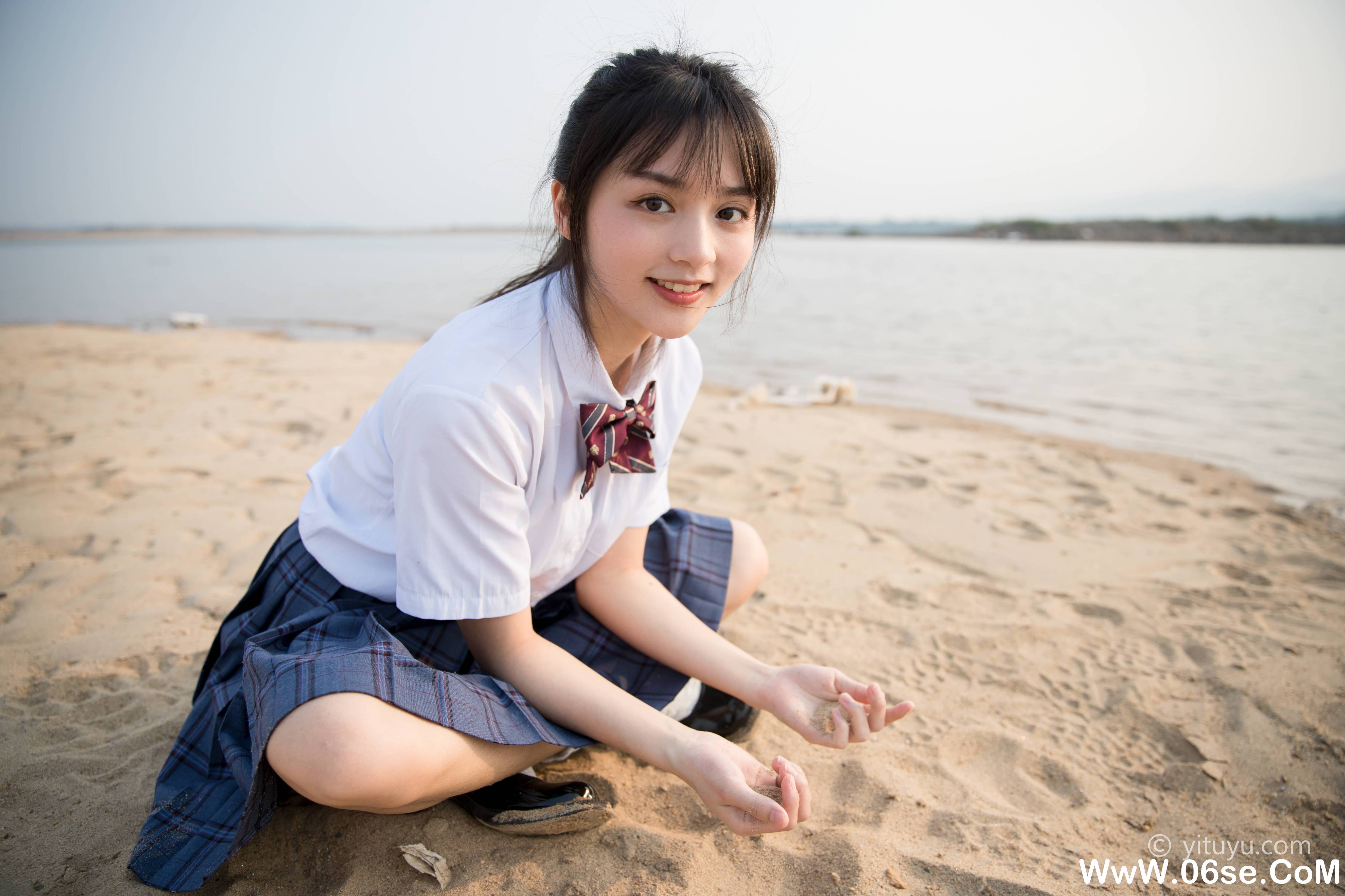 图片[9]-[YITUYU艺图语]2021.09.02 纯真年代 雨文[26+1P／238MB]-六色网