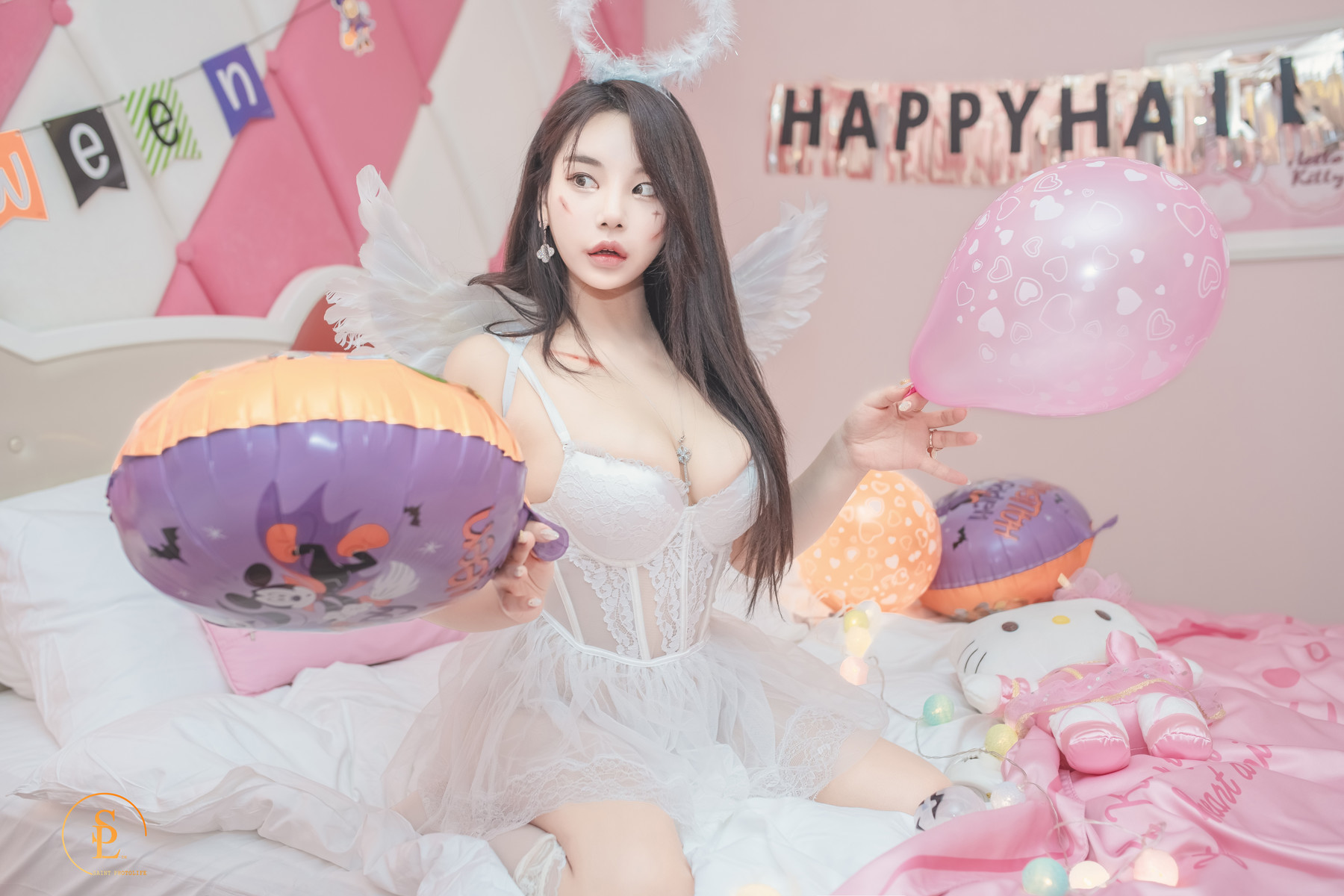Zzyuri 쮸리, [SAINT Photolife] Pink Halloween 18