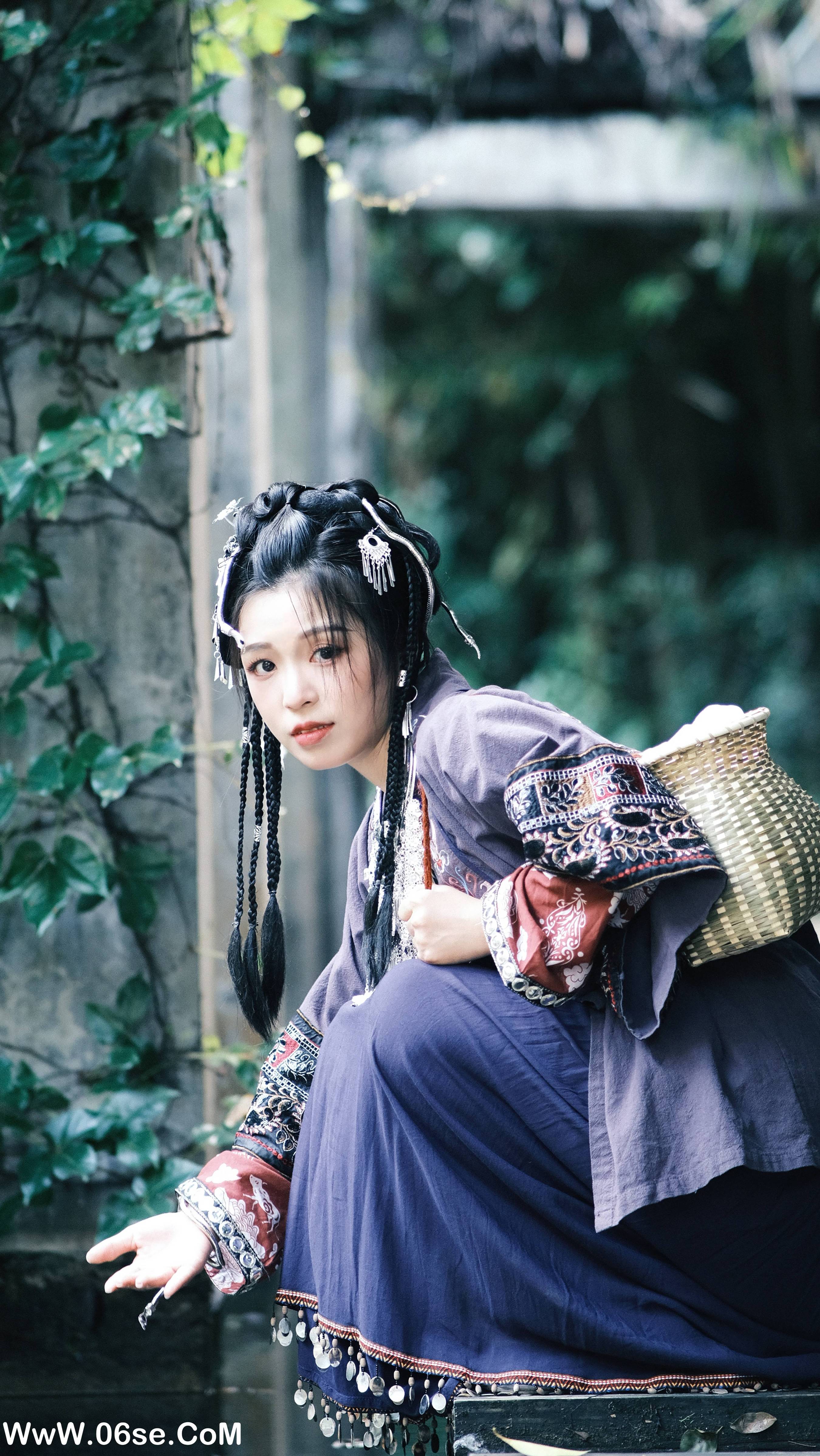图片[23]-[YITUYU艺图语]2022.07.08 苗家姑娘 proyhine[27+1P／335MB]-六色网
