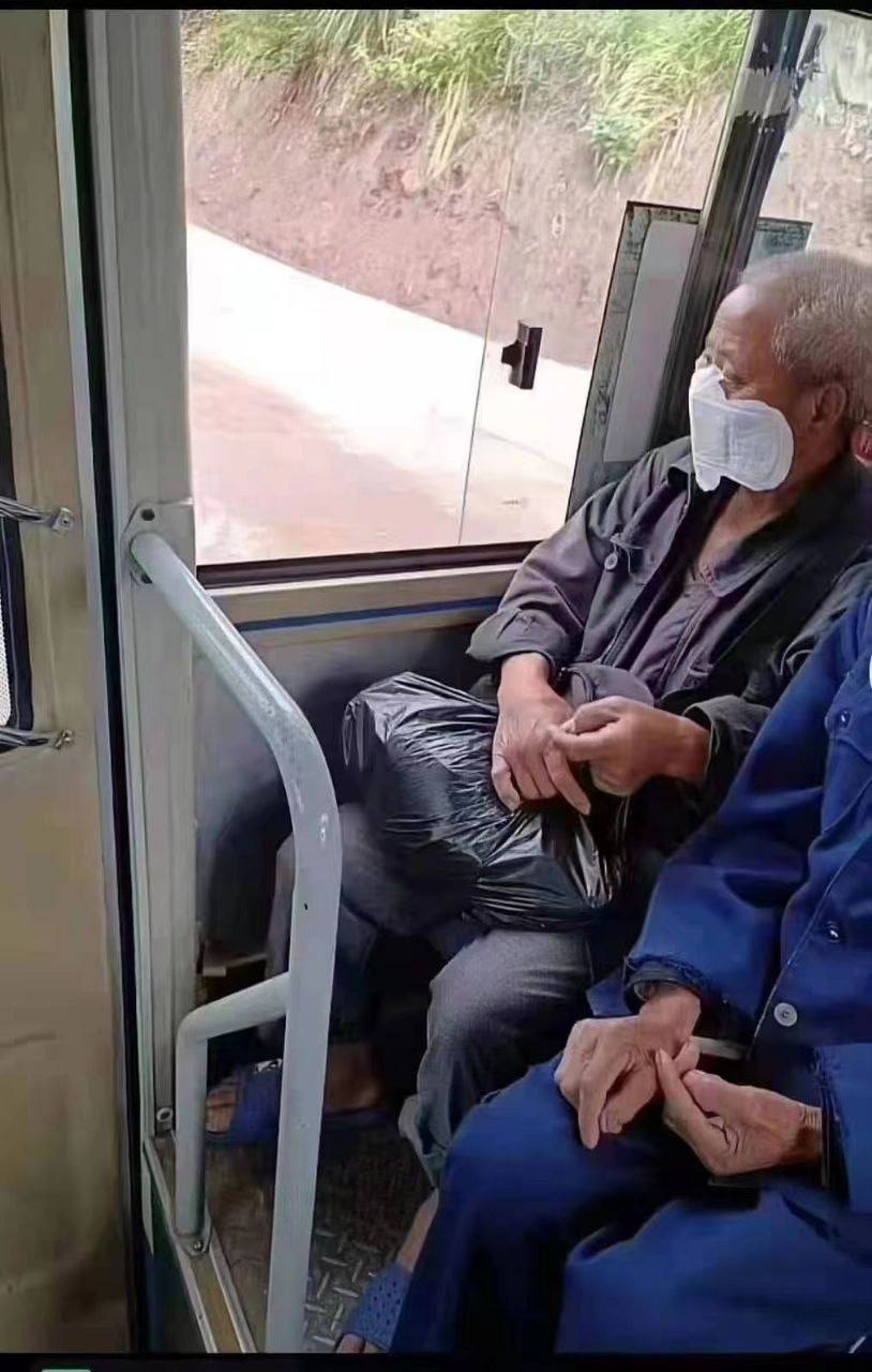 https://telegra.ph/file/9017f134aa6ebc3e8a45a.jpg