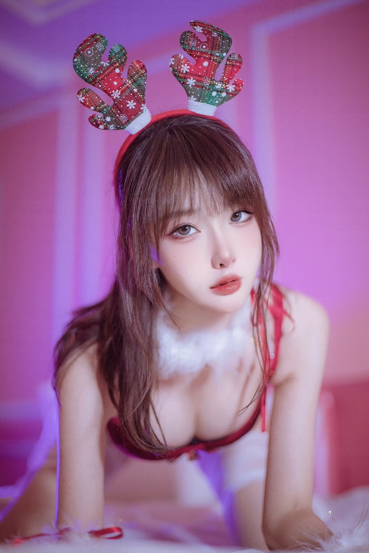 Cosplay 余多多Dudu 圣诞特辑 20