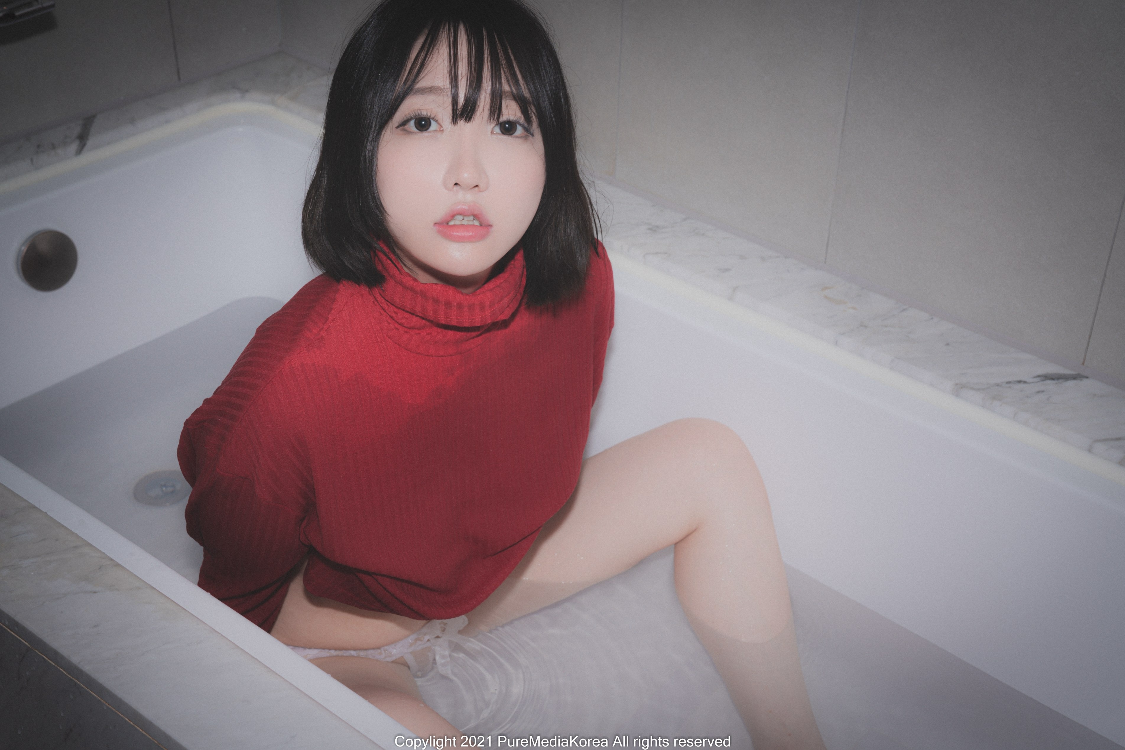Pure Media Vol.070 Son Ye-Eun (손예은)  72P 33