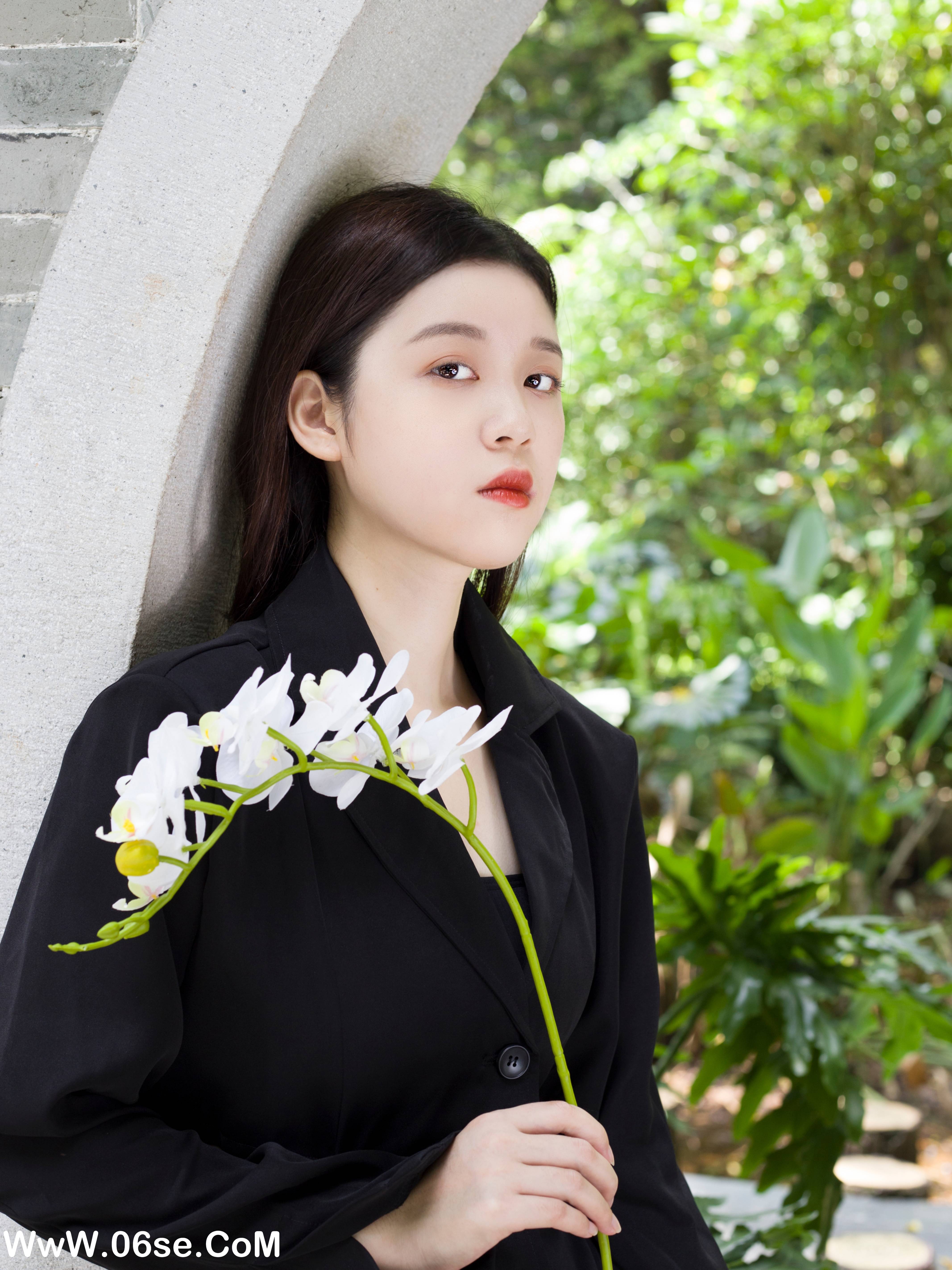 图片[27]-[YITUYU艺图语]2022.10.17 游园 SouyuLam[30+1P／309MB]-六色网
