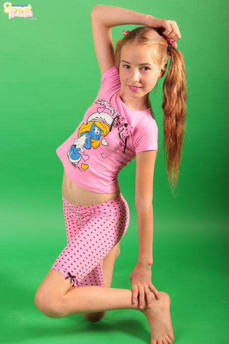 [Image: 90a8e3db9c664a3fe8f45.jpg]