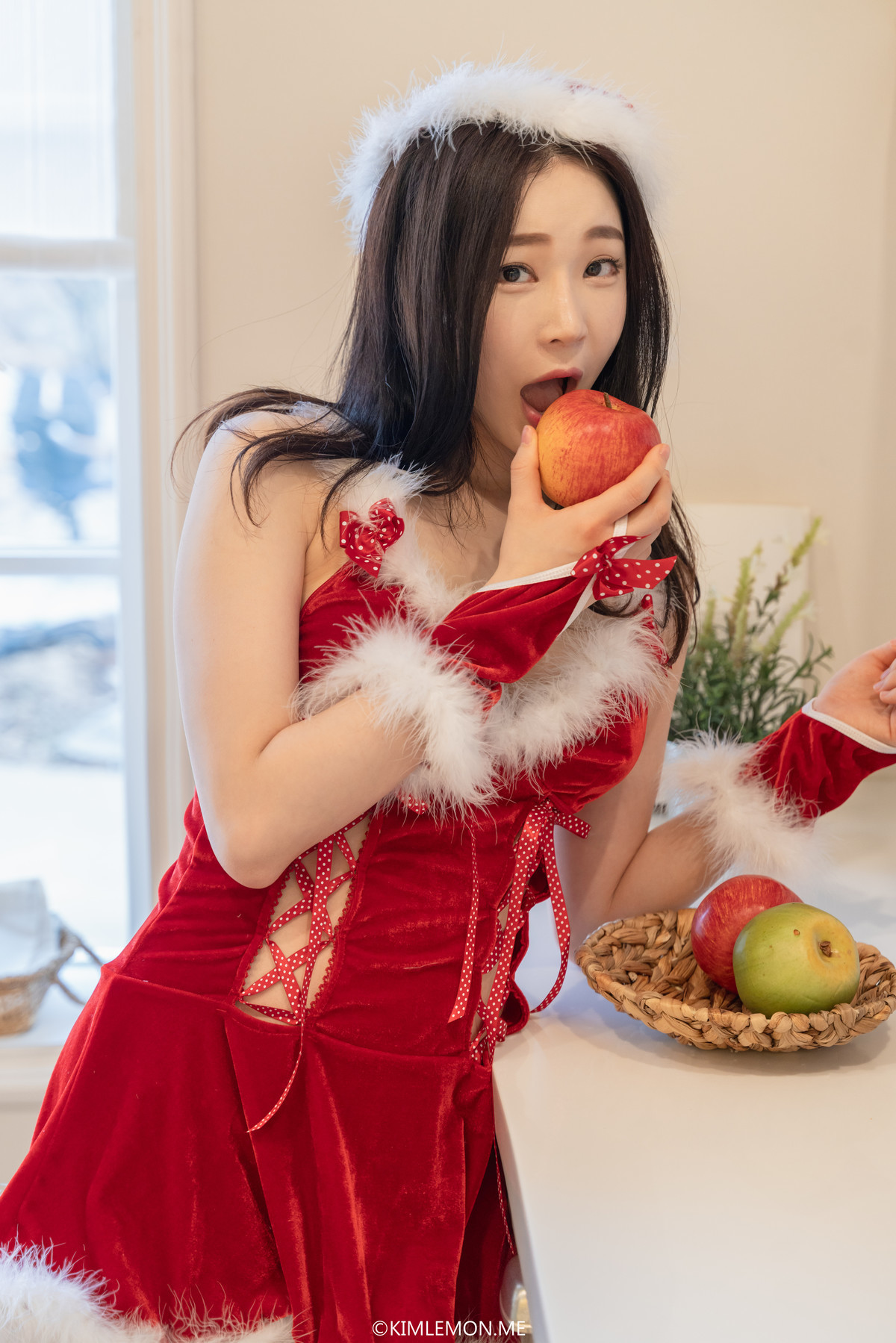 Sua 촉촉수아, [KIMLEMON] Sua Vol.03 49