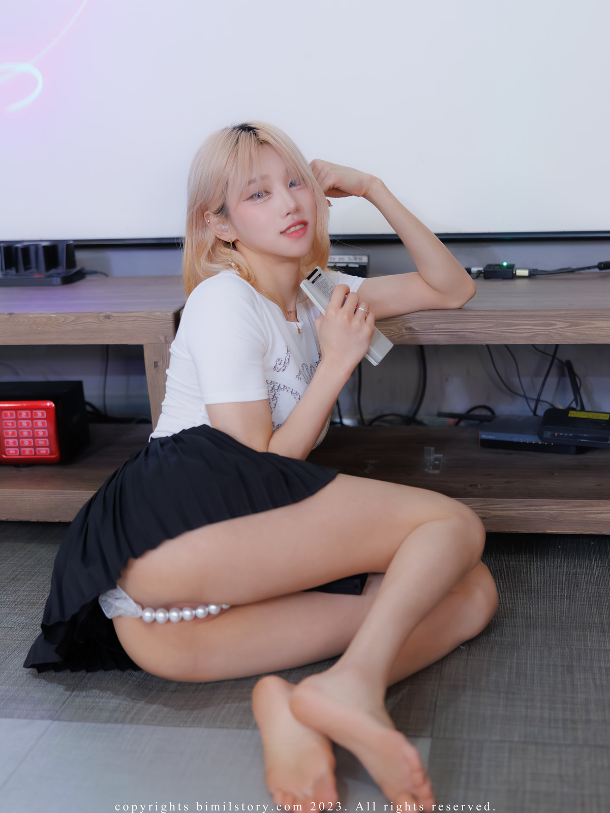 Taeri 태리, [Bimilstory] Karaoke Girl Bead Panty Set.02 8