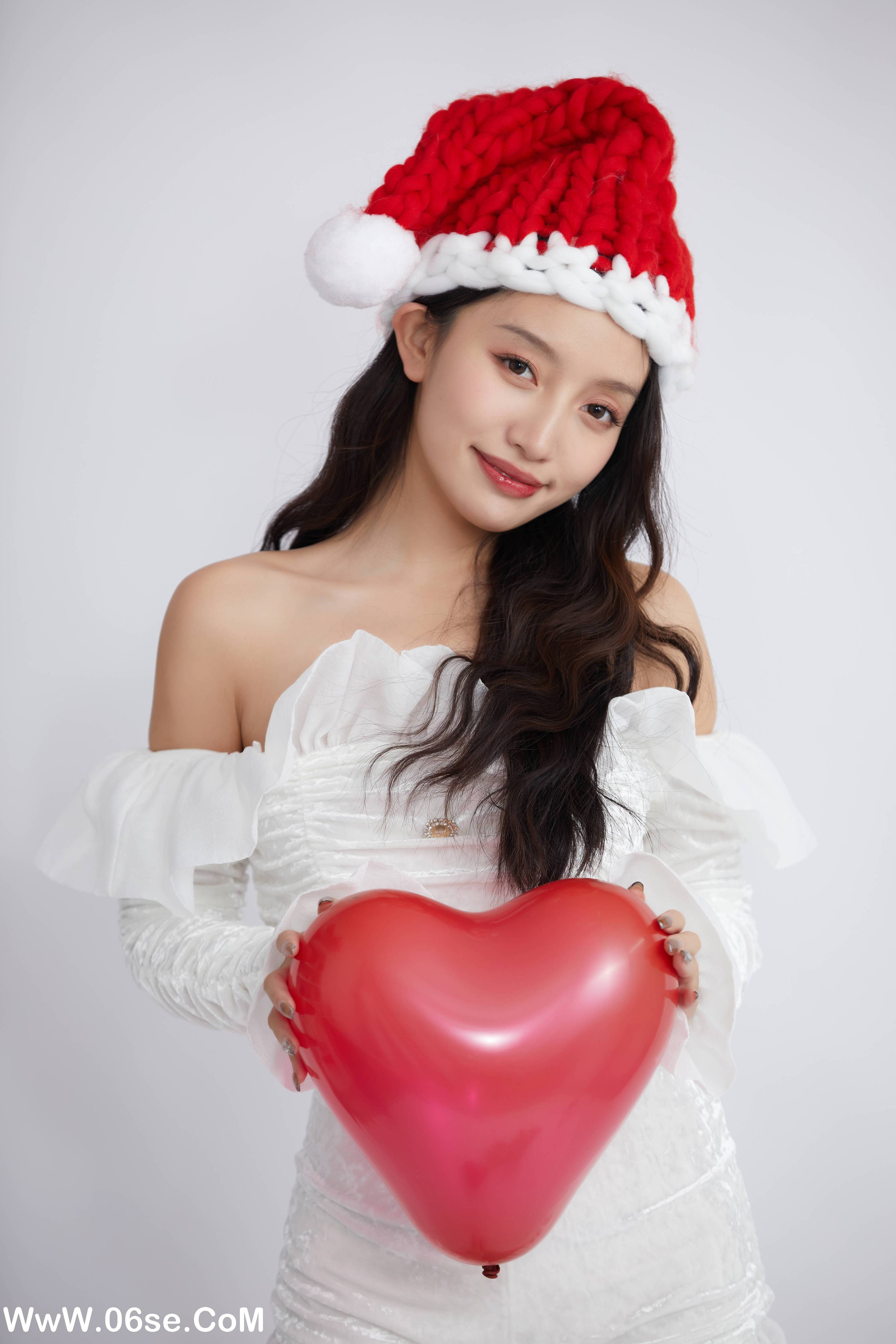 图片[23]-[YITUYU艺图语]2022.12.06 纯白圣诞 柠萌婧啊[22+1P／266MB]-六色网