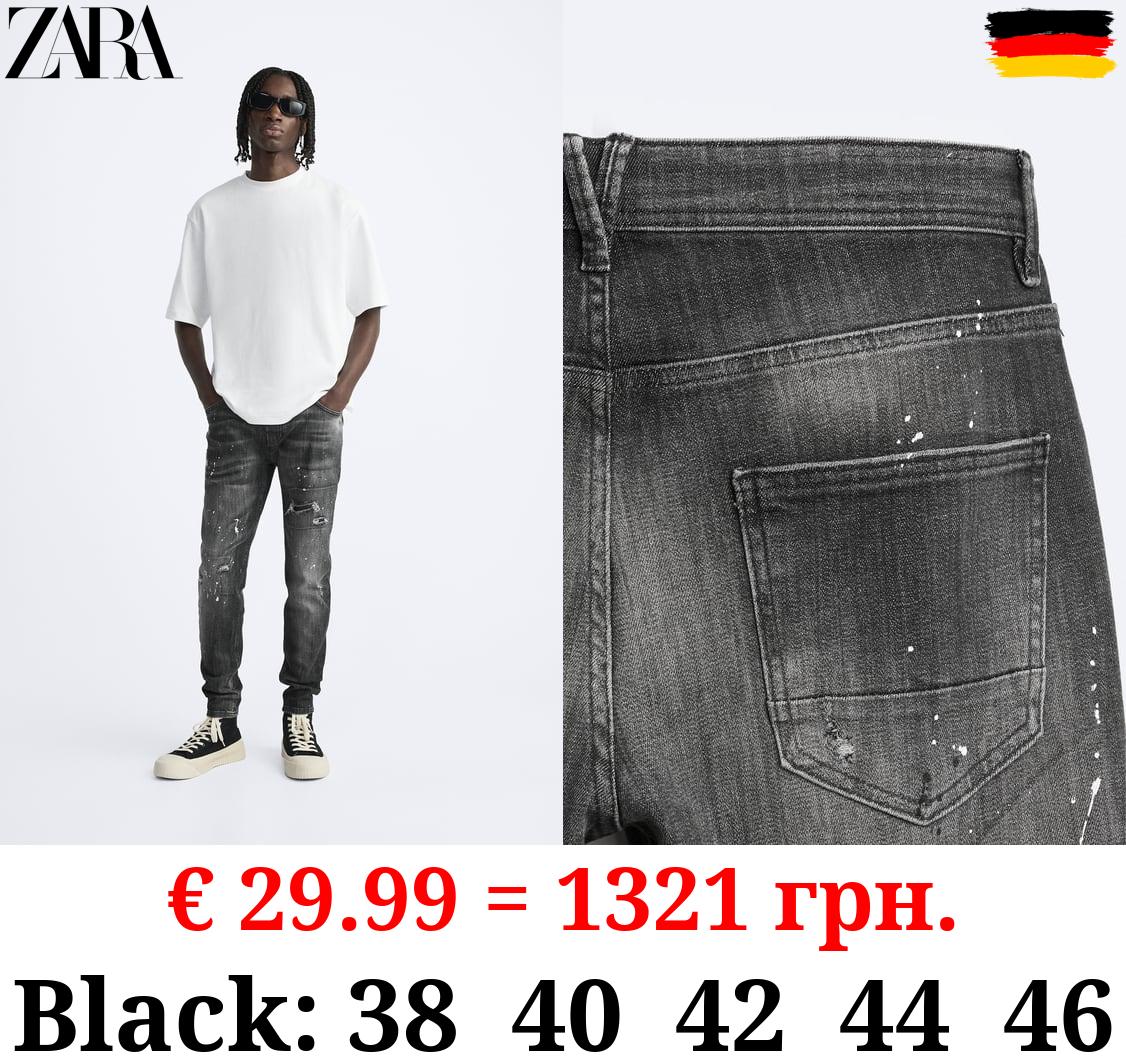 SKINNY JEANS WITH PATCHES