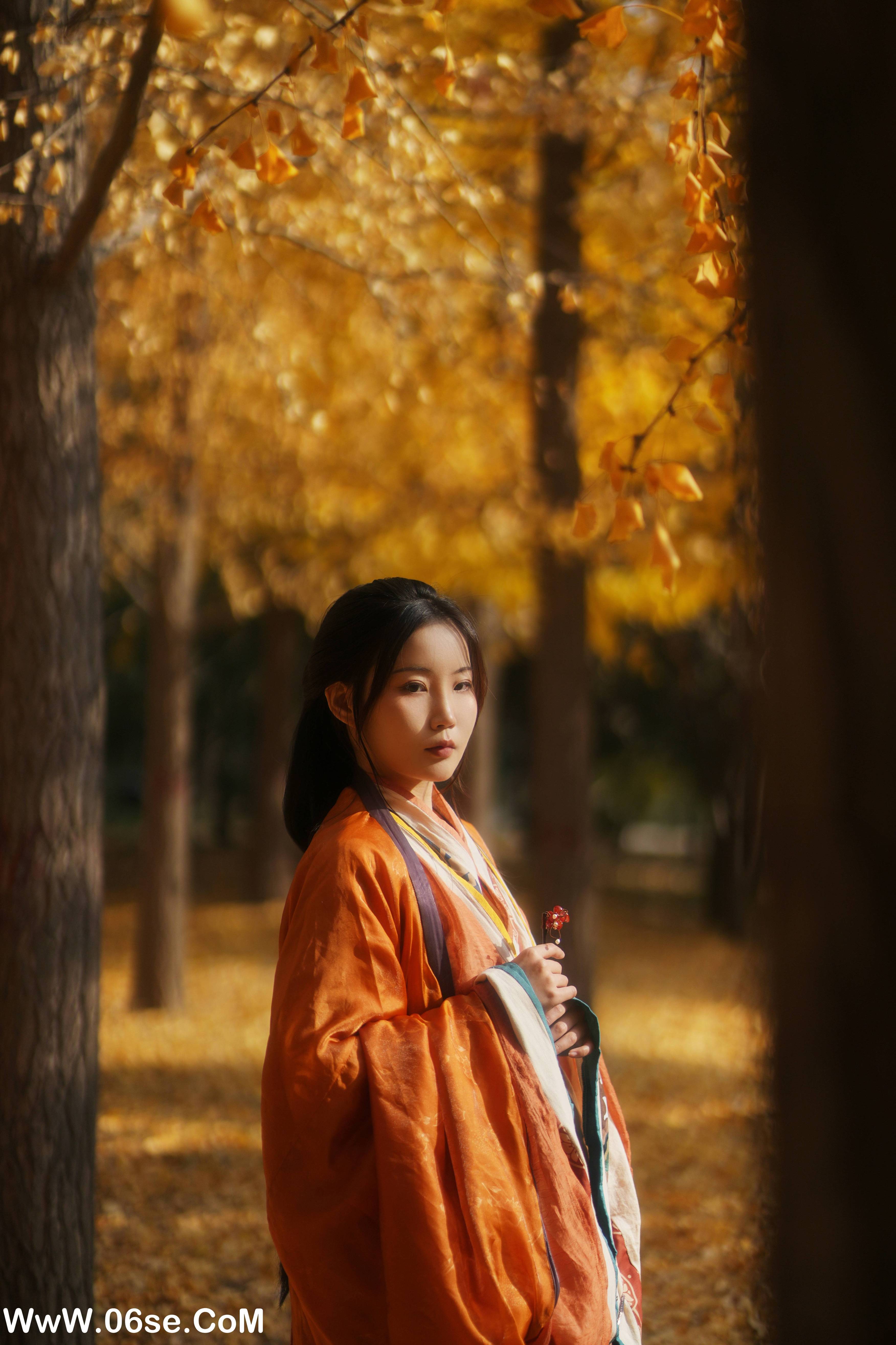图片[18]-[YITUYU艺图语]2022.12.17 金秋 人间小白龙[24+1P／373MB]-六色网