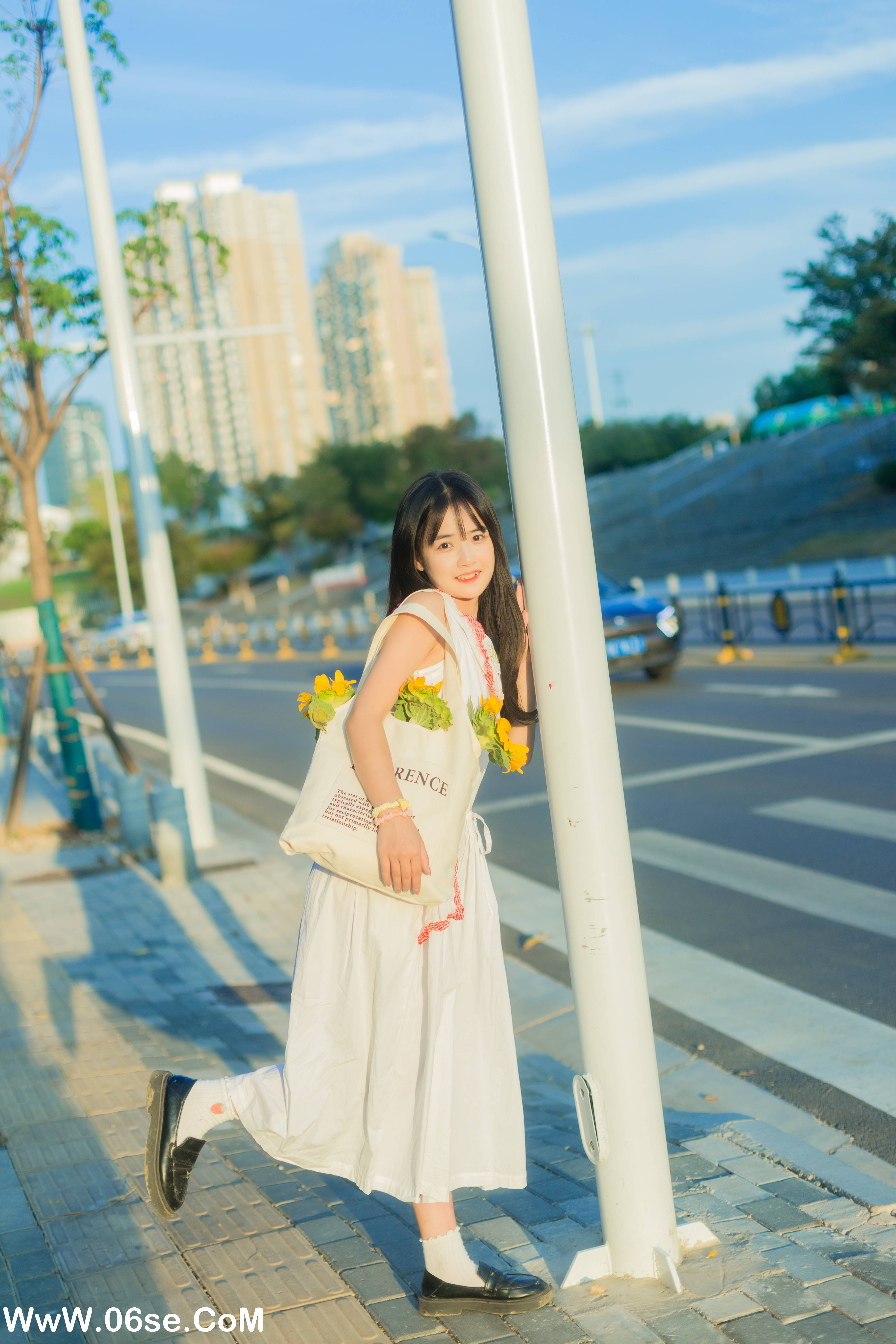 图片[22]-[YITUYU艺图语]2022.10.20 飞奔向你 小怡妹妹cute[35+1P／282MB]-六色网