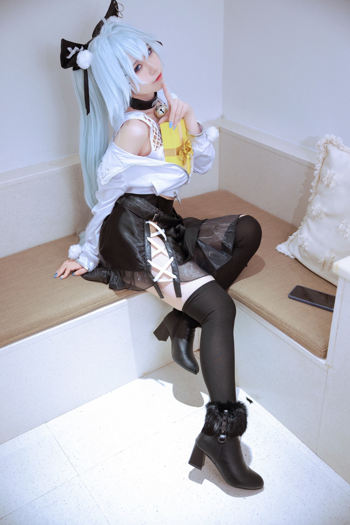 Cosplay G44不会受伤 芙洛伦白情 16