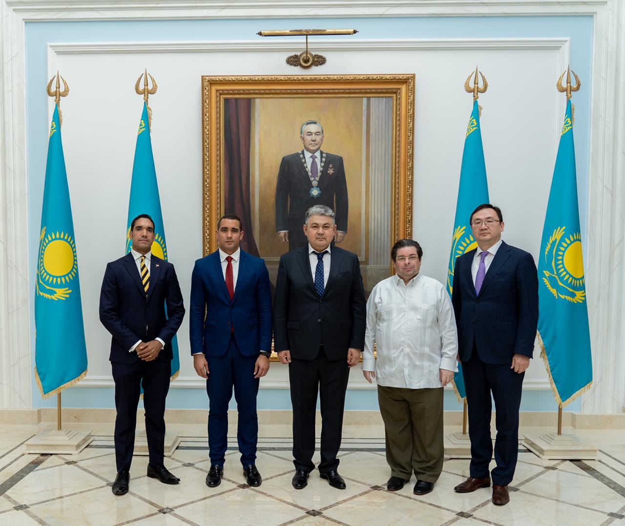 посольство казахстана в минске