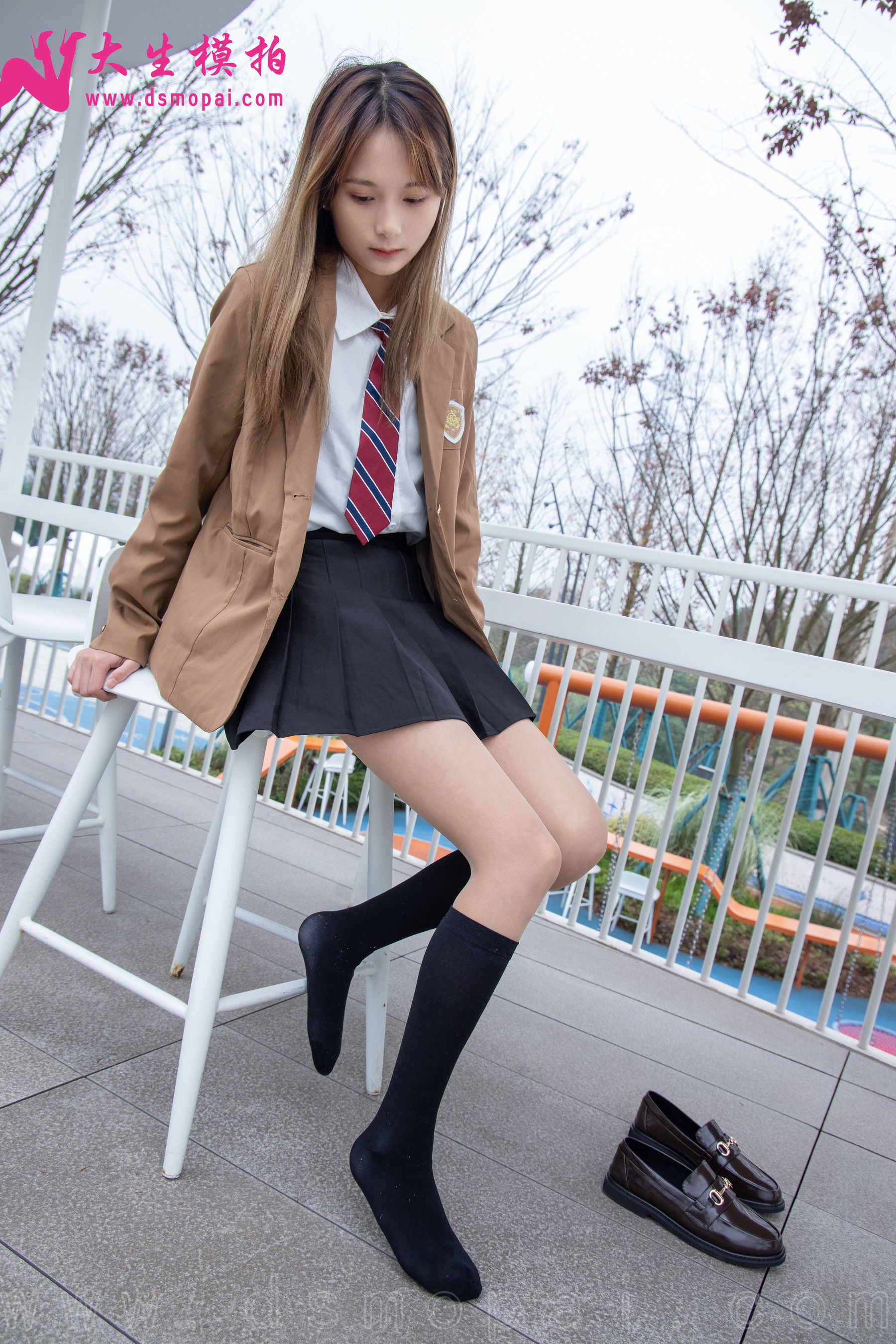 [大生模拍]_No.260_可可_假日游乐园-写真图集共144P 4