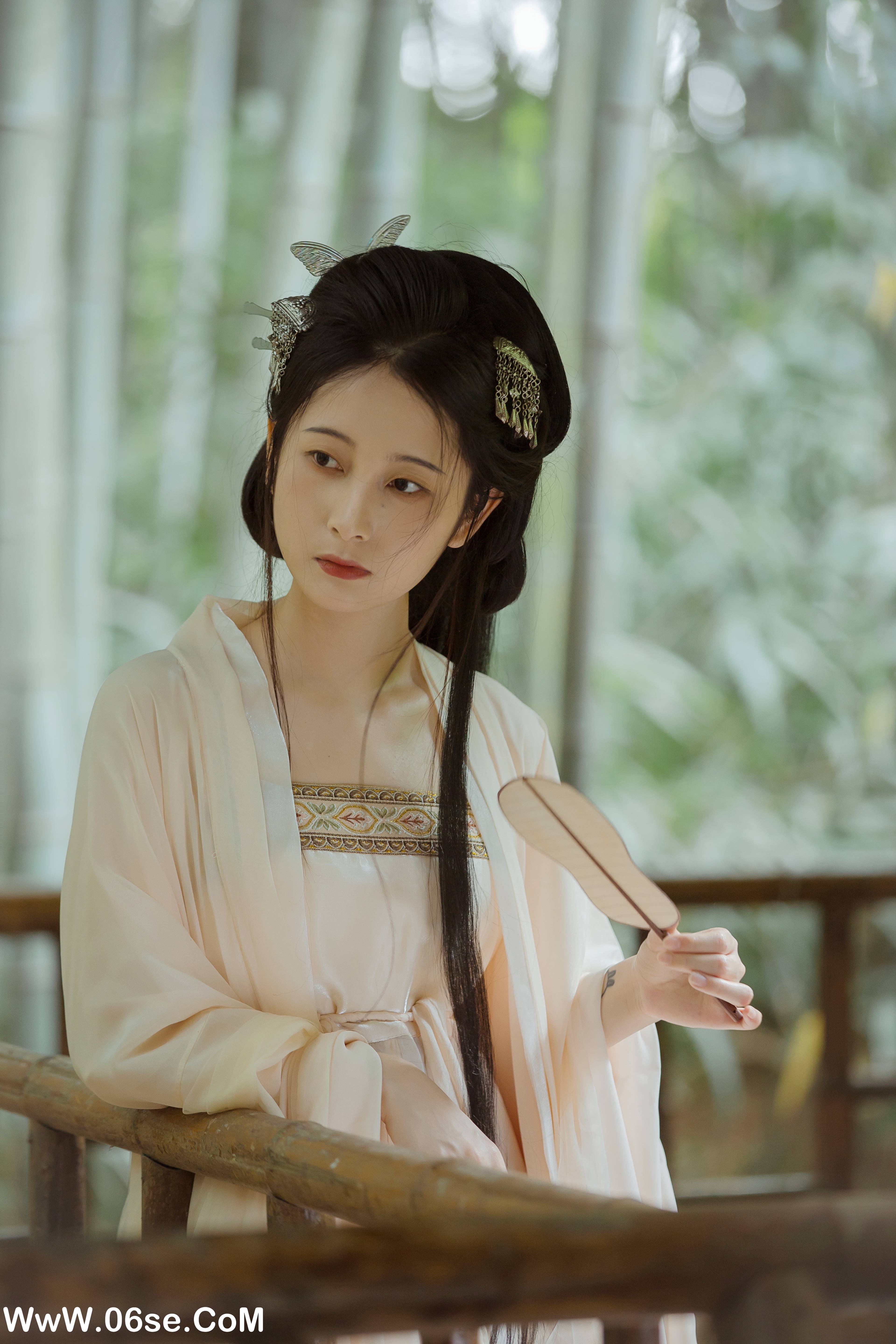 图片[6]-[YITUYU艺图语]2022.12.23 荣耀时，她是象征 五月的三花猫[21+1P／139MB]-六色网