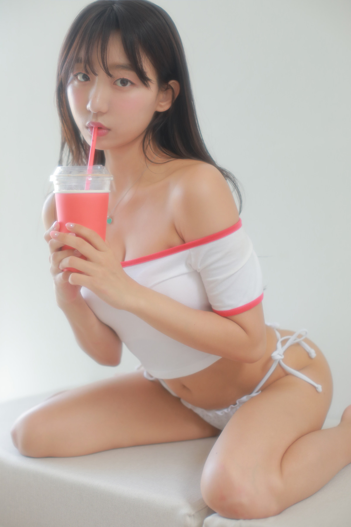 Eunji Pyo 표은지, [Patreon] 1st Photobook Set.02 35