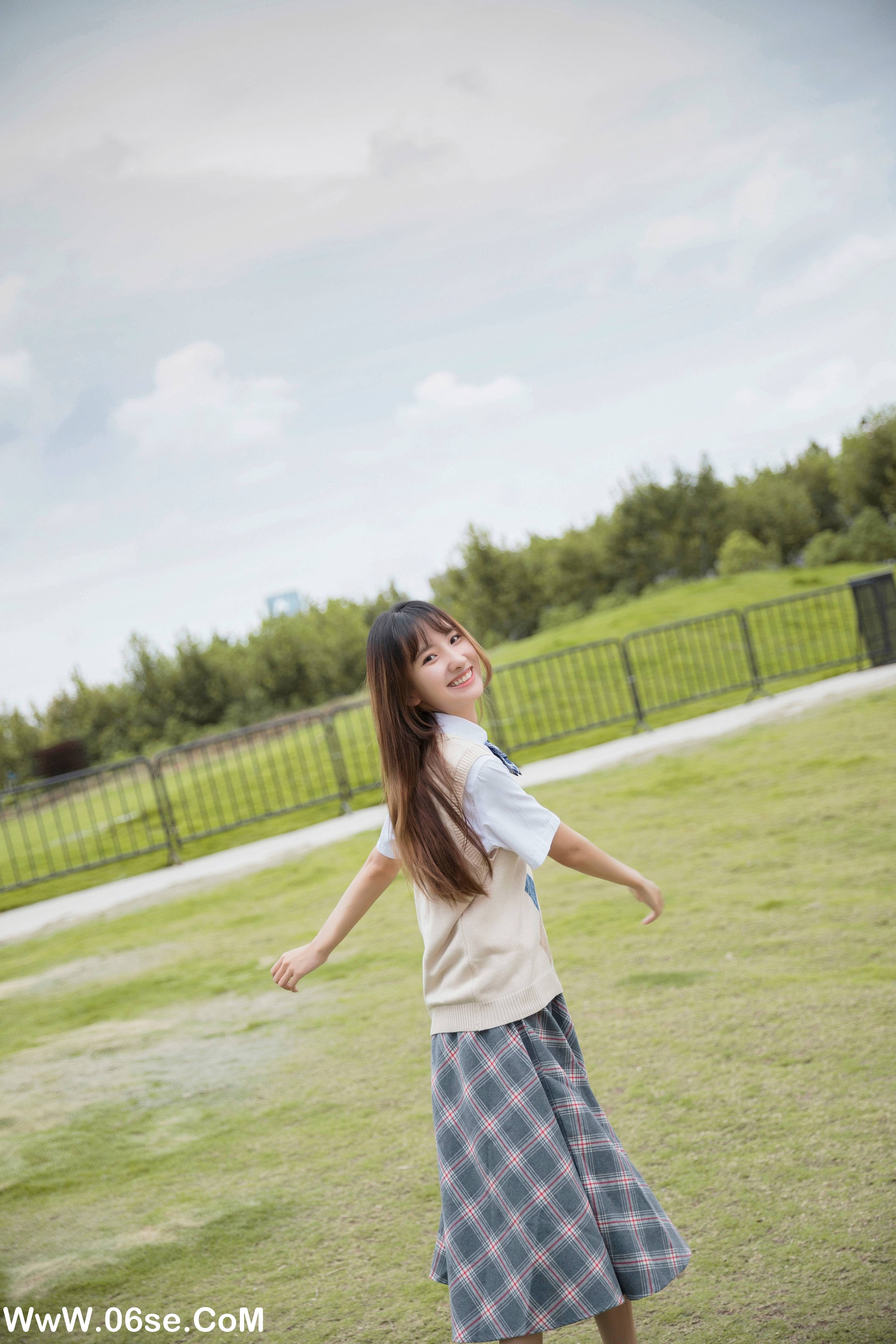 图片[18]-[YITUYU艺图语]2022.06.17 属于JK的夏天 Ria李礼礼[31P-492.92MB]-六色网