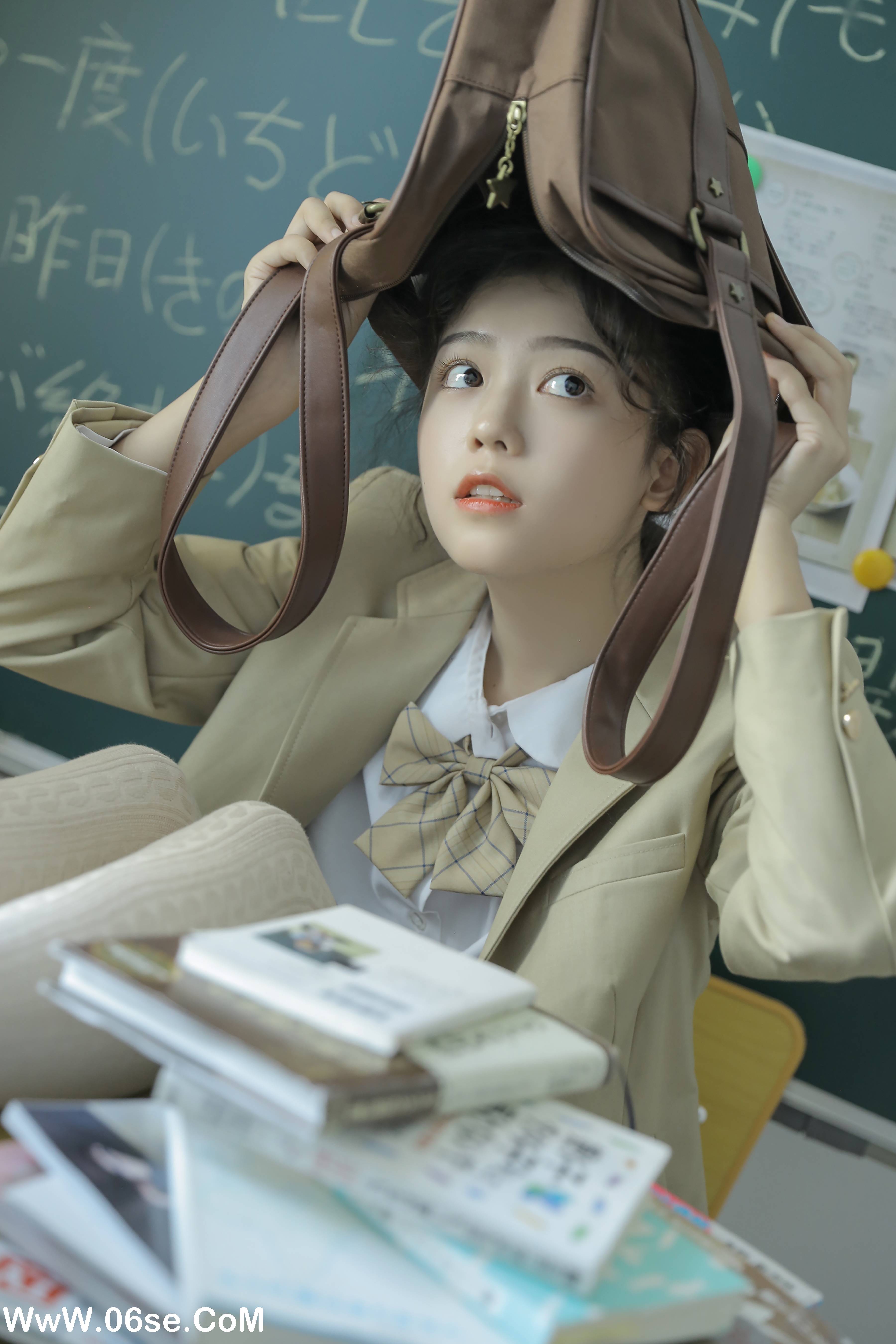 图片[20]-[YITUYU艺图语]2022.08.06 下课一起走 仙女软本人[28+1P／145MB]-六色网