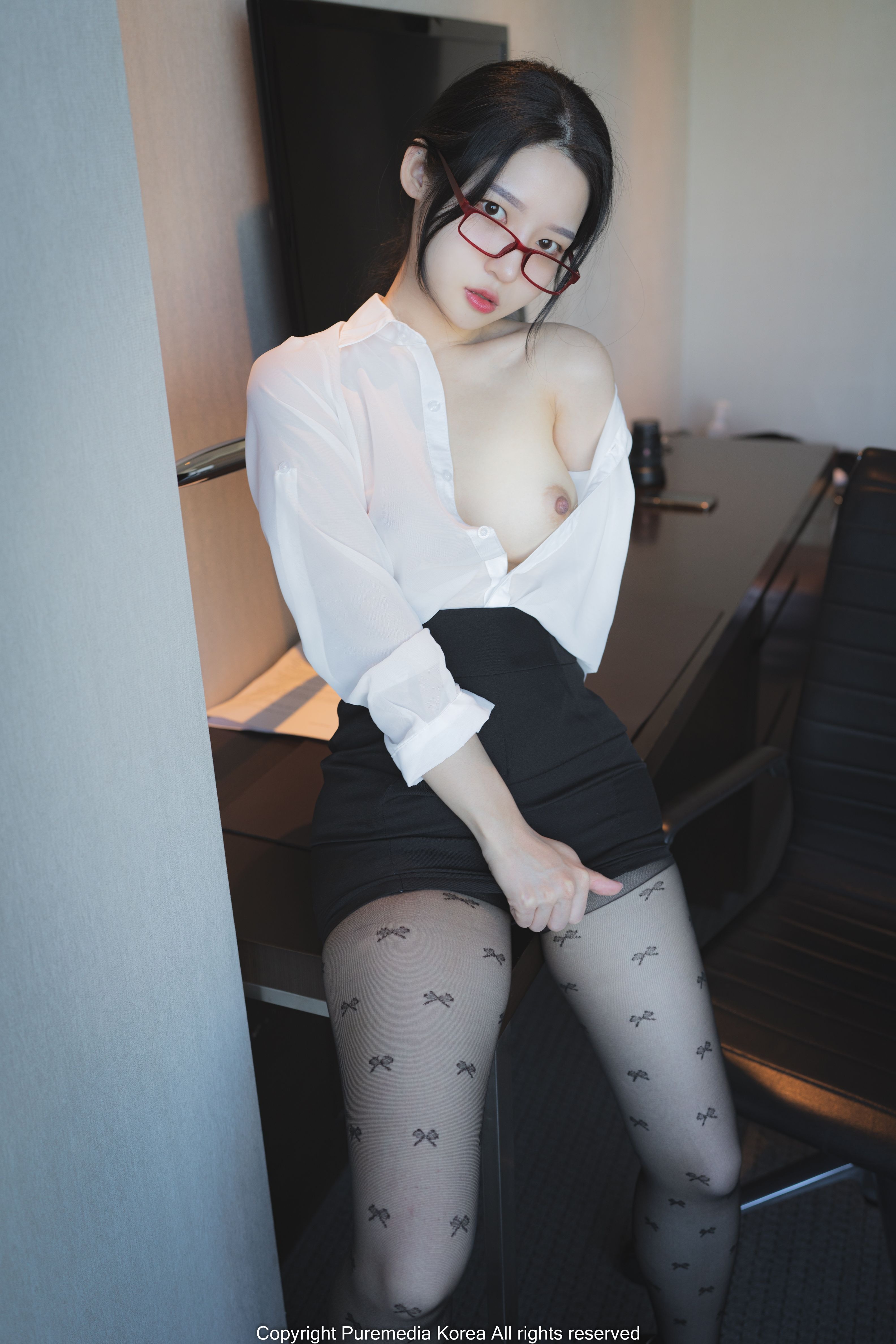 예하 'Yeha' Nude digital photobook Puremedia 'Pure gradoll vol 155' 19