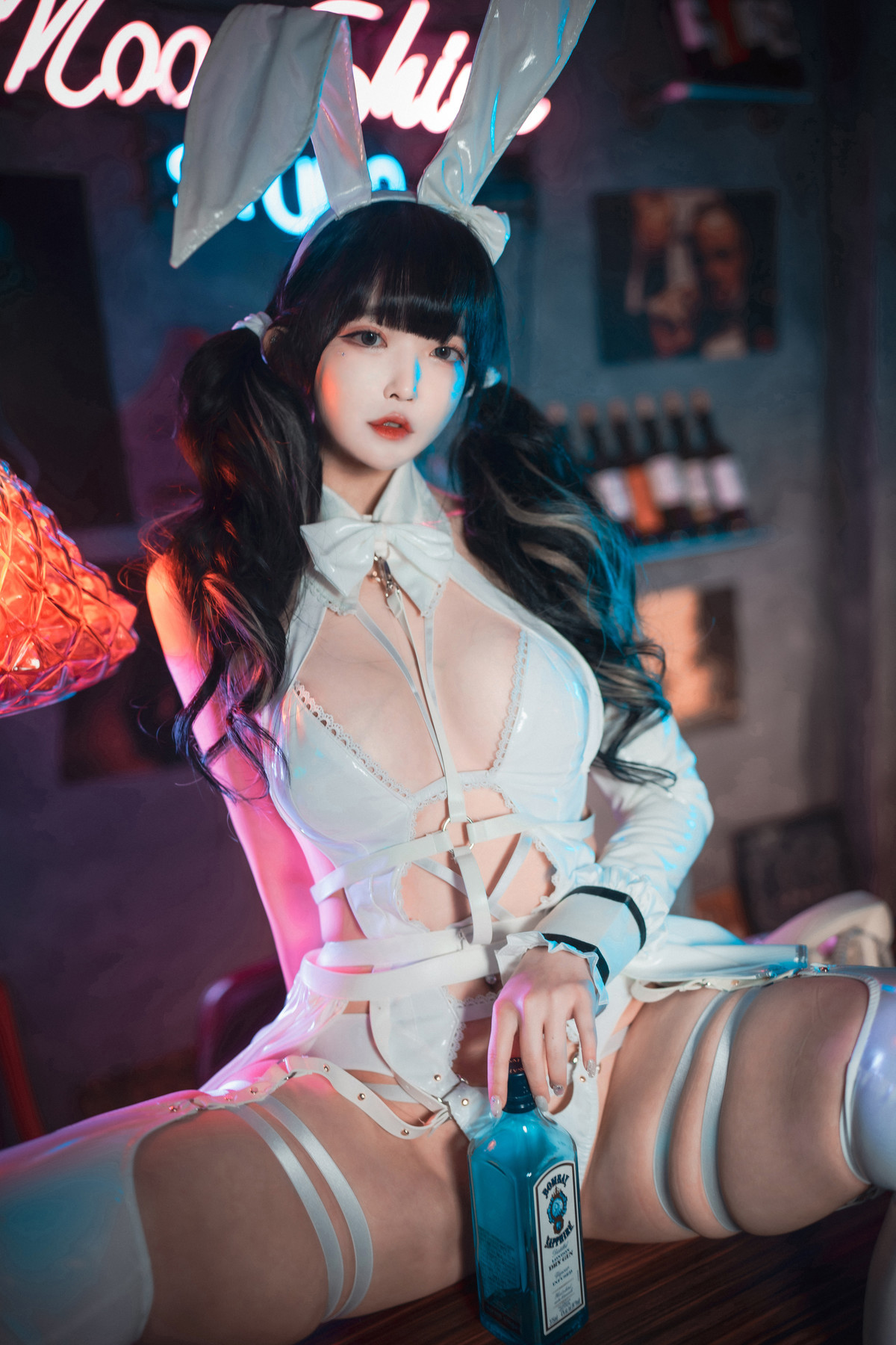 Aram 아람, [DJAWA] Tame Your Bunny Set.01 6