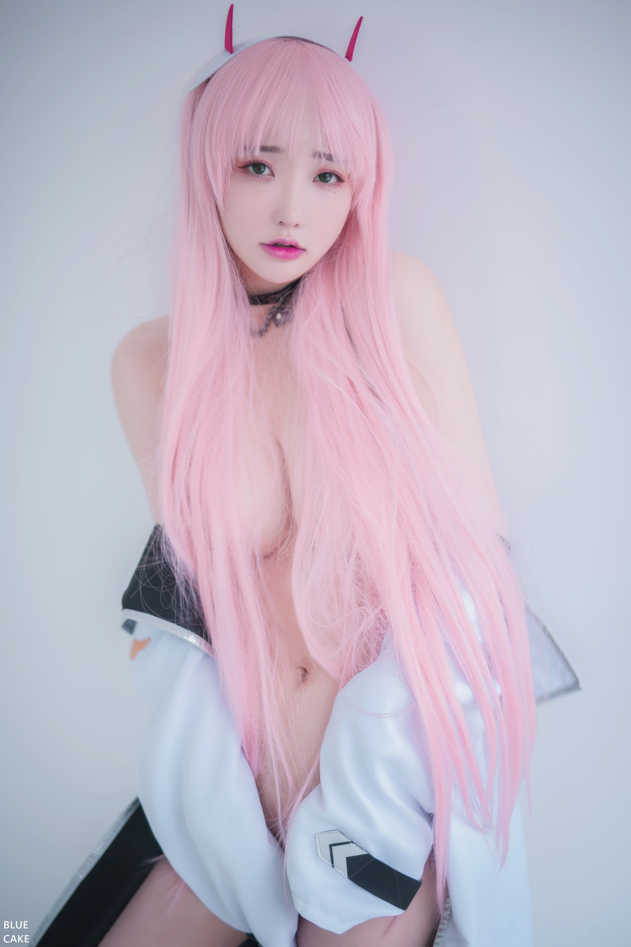 Son Yeeun 손예은, [BLUECAKE] IN THE SEXXY 002 - Set.02 53