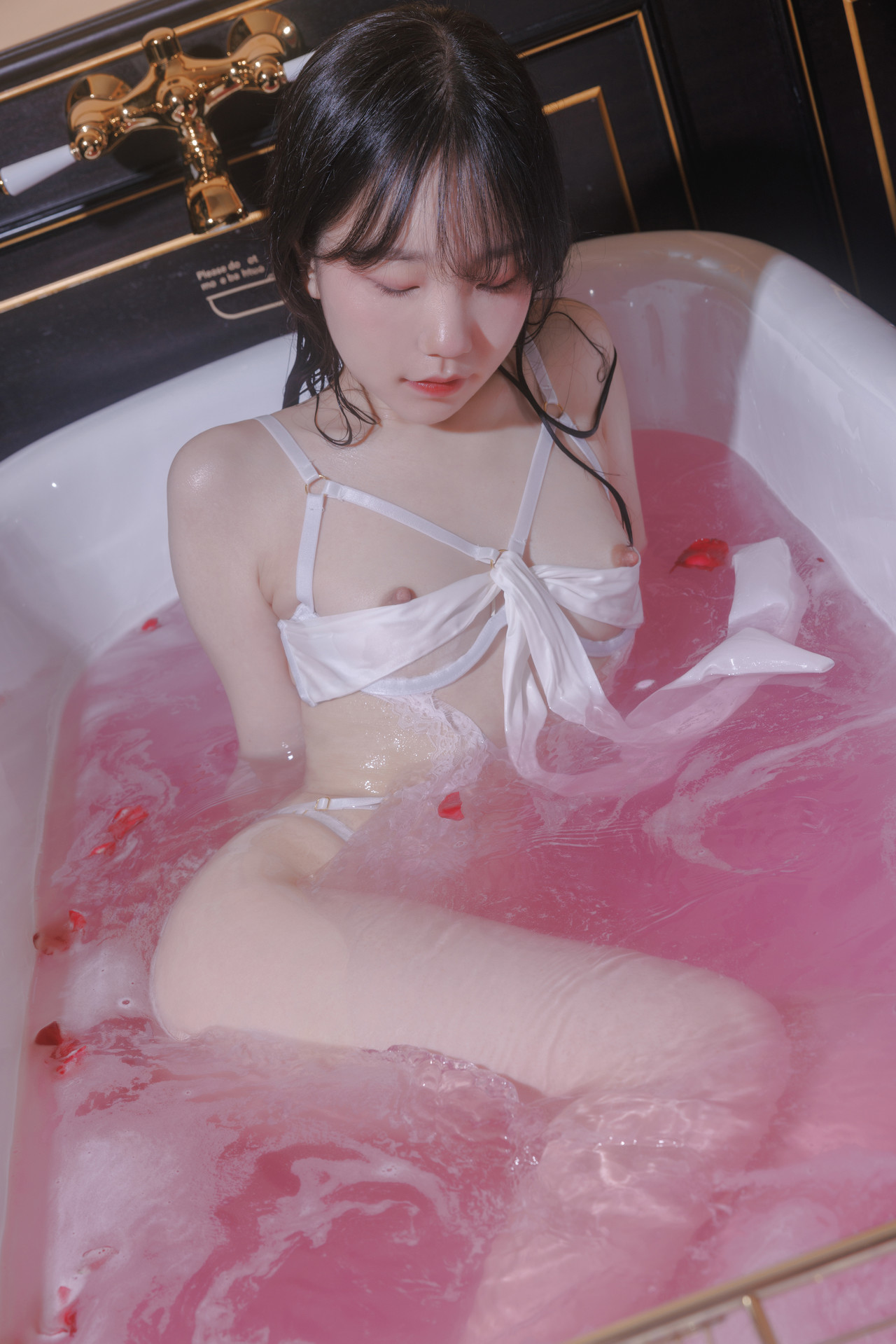 Han Yeri 한예리, [SWEETBOX] Yeri 36.5 ℃ Part.A 48