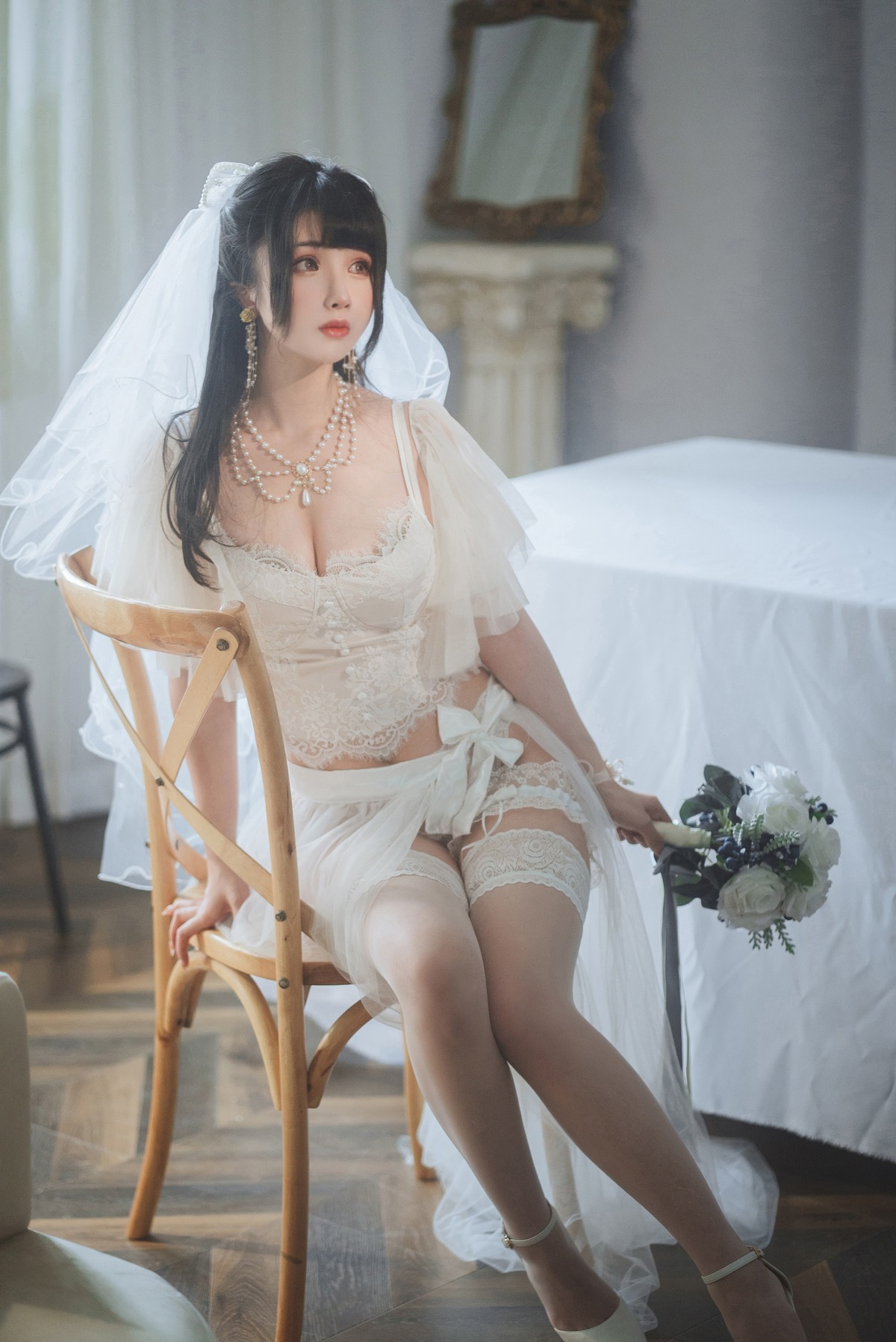 [Rioko凉凉子] 透明婚纱 2
