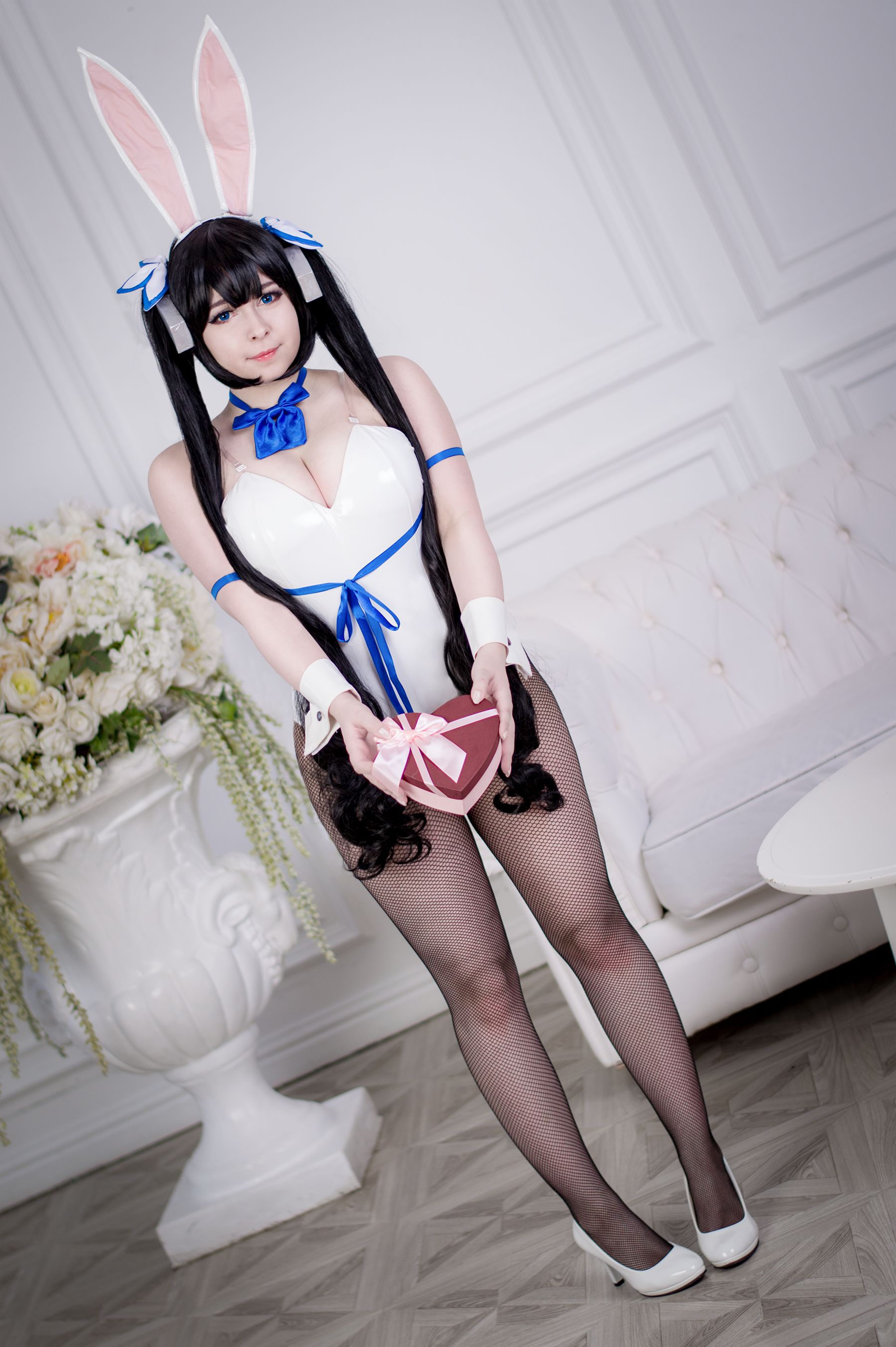 [福利COS]_Yoshinobi_-_Hestia_Bunny-写真图集共39P 2