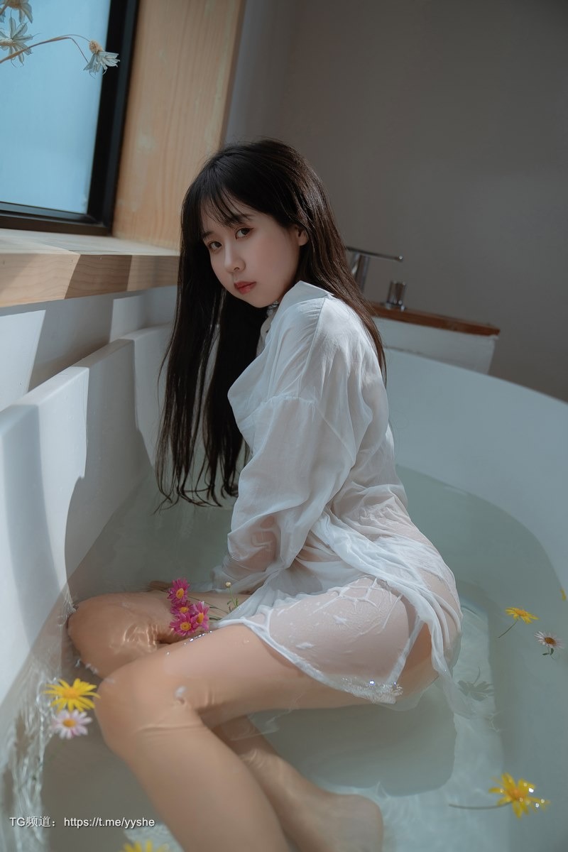 [Cos]萌芽儿 - 浴缸[72P] 30